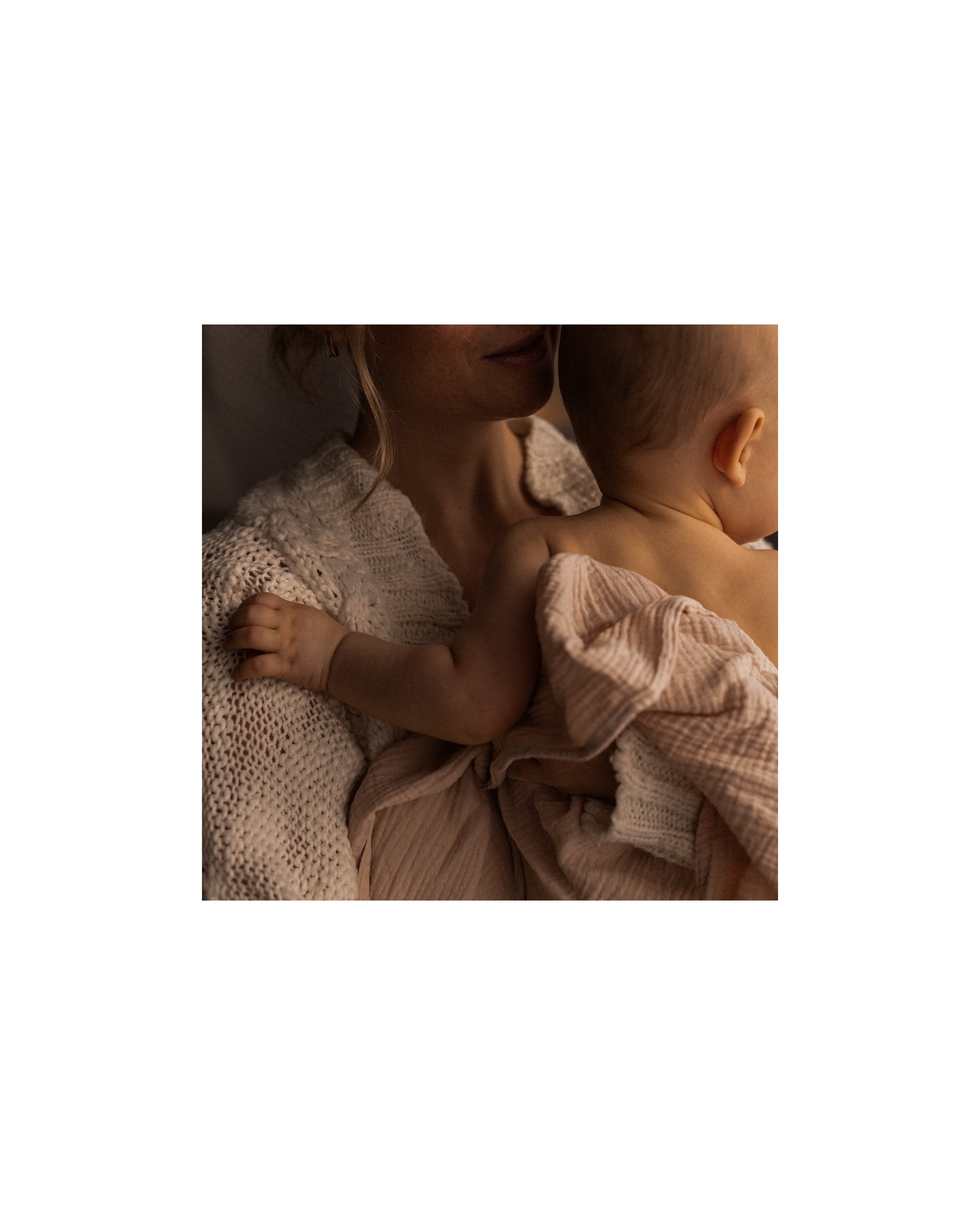 Уютная домашняя история семьи в Челябинске. Семейный фотограф, фотограф на роды в Челябинске Калистратова Кристина