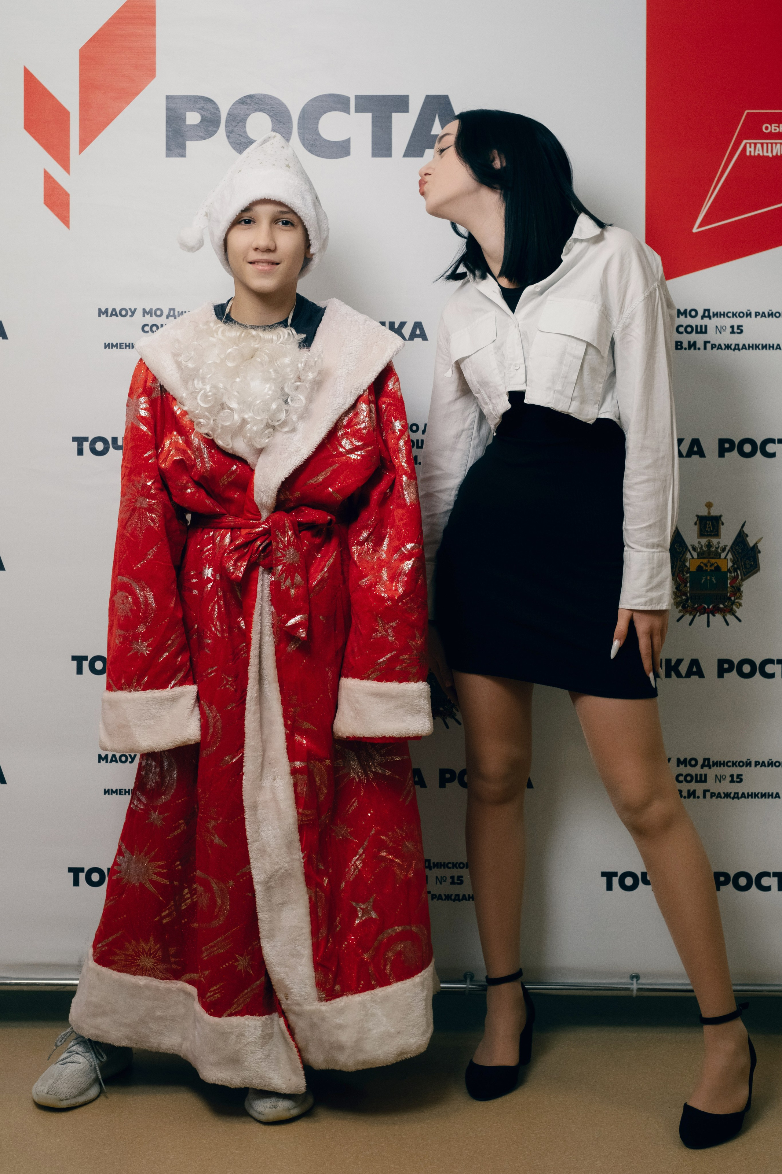 Новогодняя Фотосессия МАОУ СОШ№ 15 8 «Г». Свадебный и репортажной фотограф Денис Ожигин в Краснодаре и Краснодарском крае