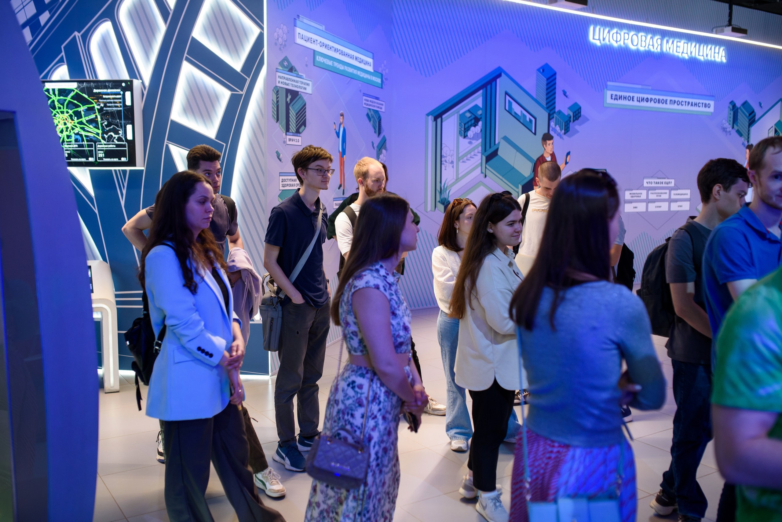 Стажировка Правительства Москвы / «ДИТворкинг». Фотограф и Видеограф в Москве. Олег Корушев