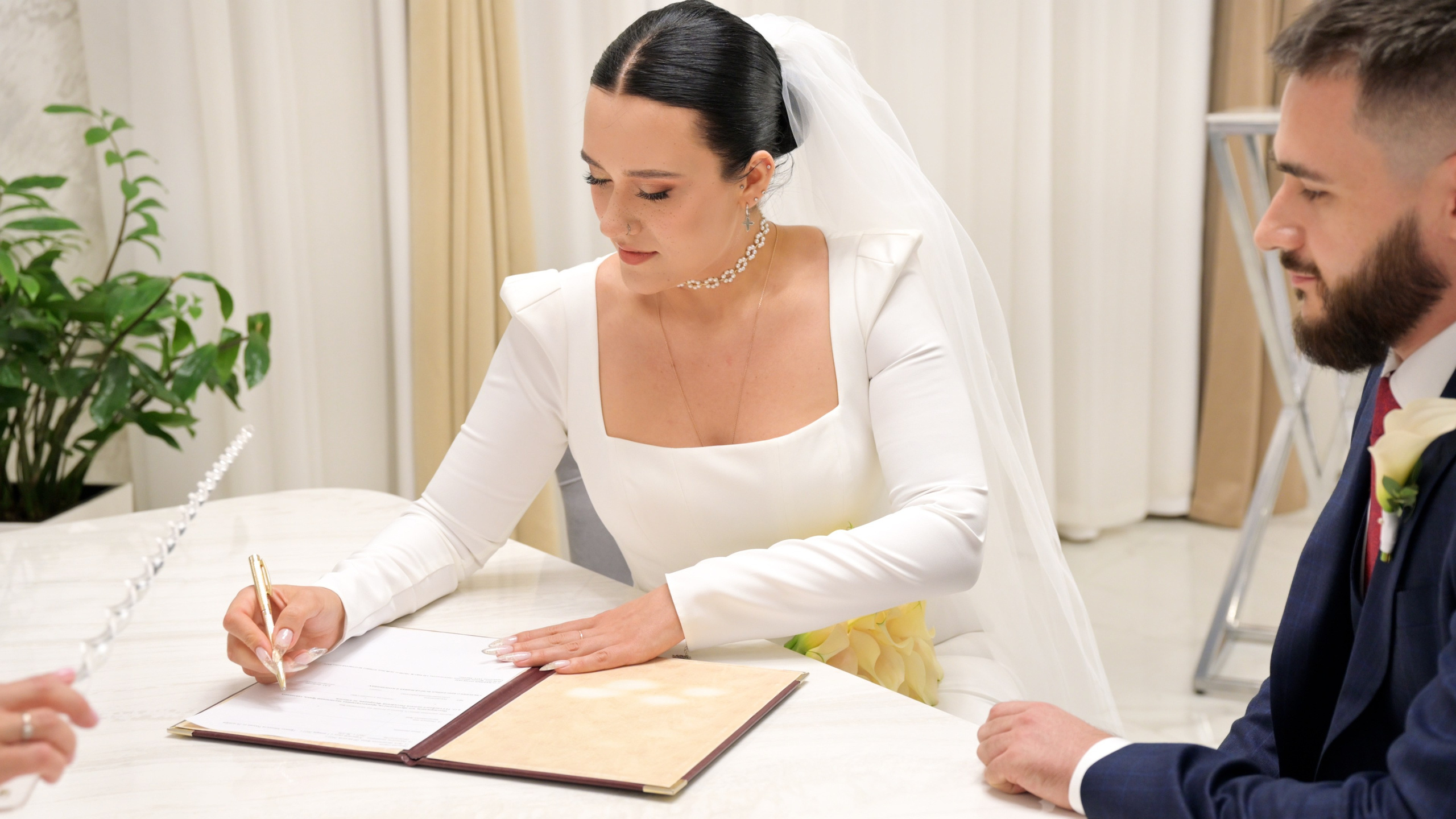 Что будет в ЗАГСе?. Свадебный видеограф в Москве Никонова Анна