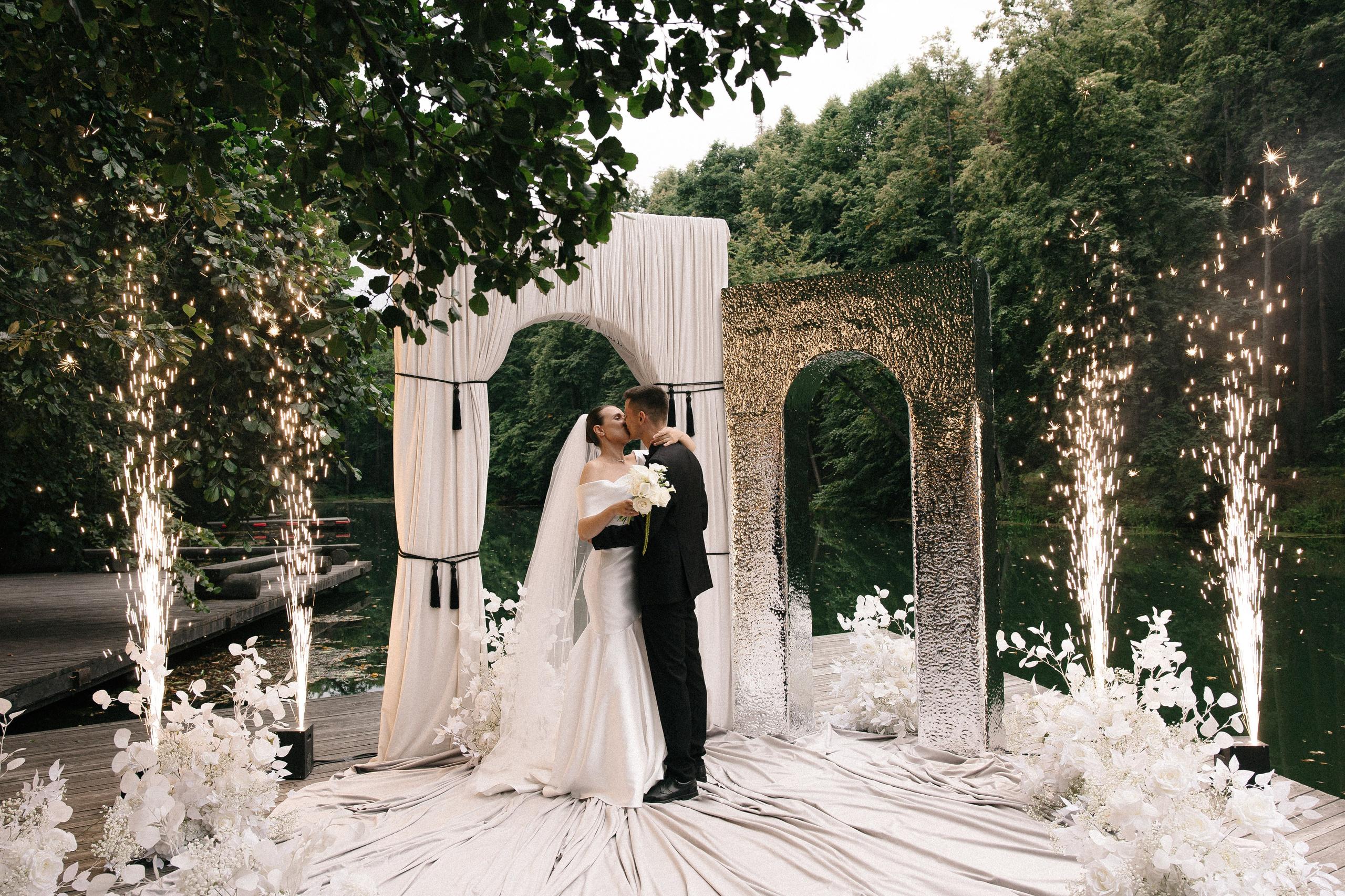 Артур и Елизавета. Организатор и координатор свадеб и других мероприятий в городе Набережные Челны