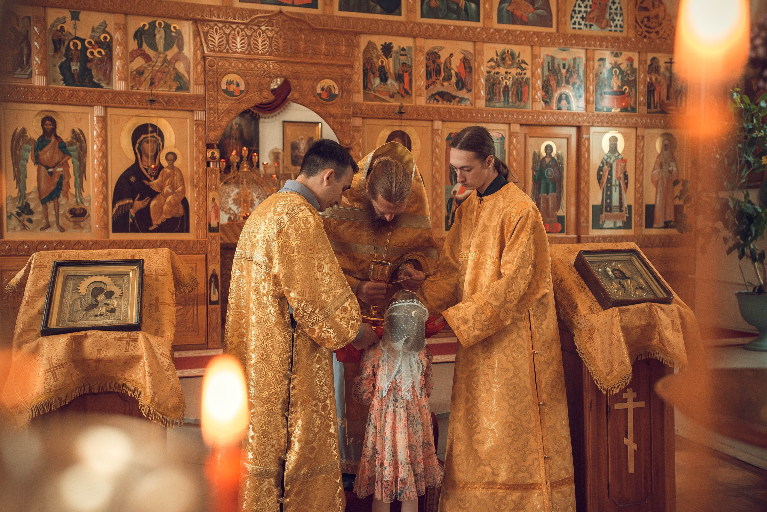 Службы. Профессиональный фотограф Церковных Таинств в Чите Ткачук Юлия