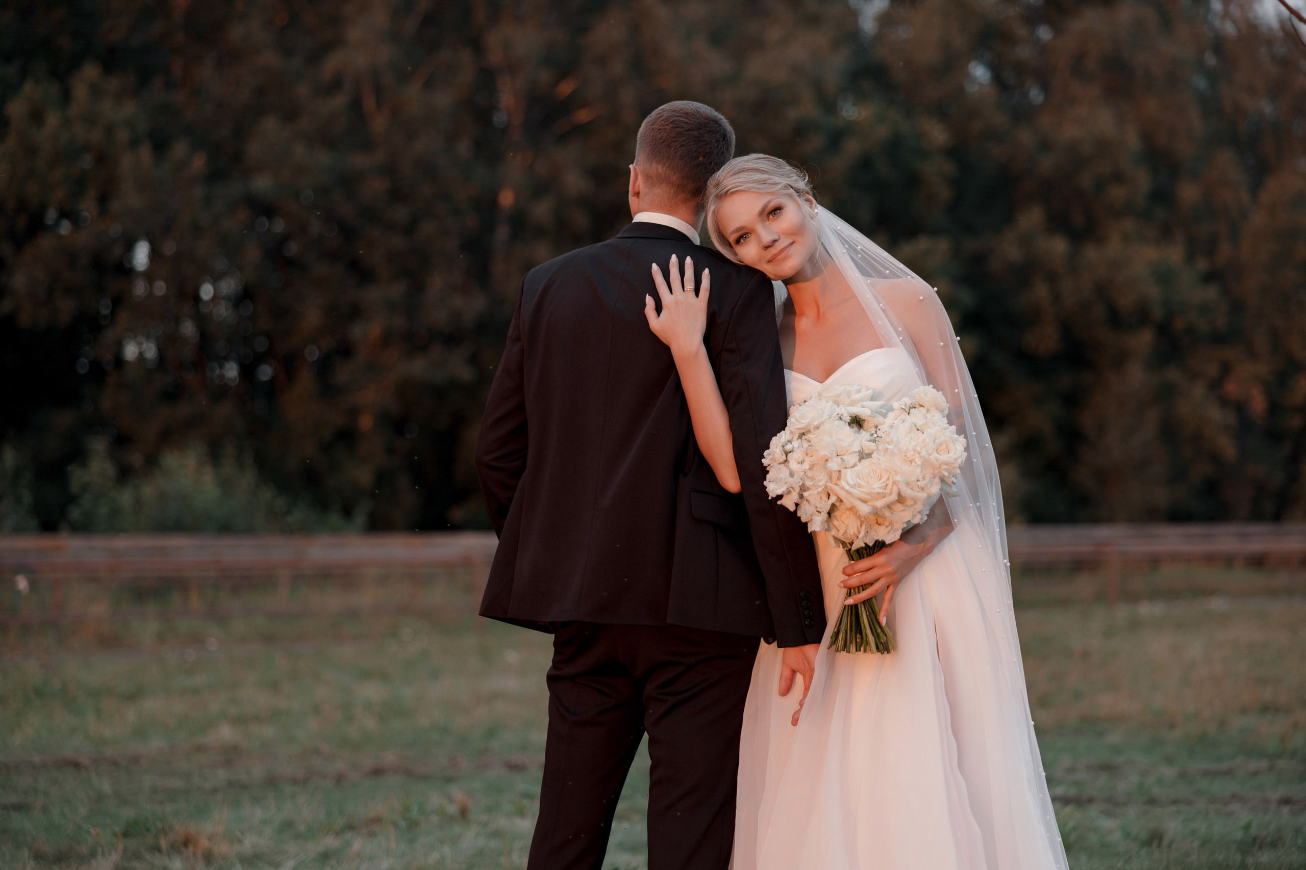 Александр и Валерия. Свадебный фотограф и видеограф Юрий и Эля Дубинины