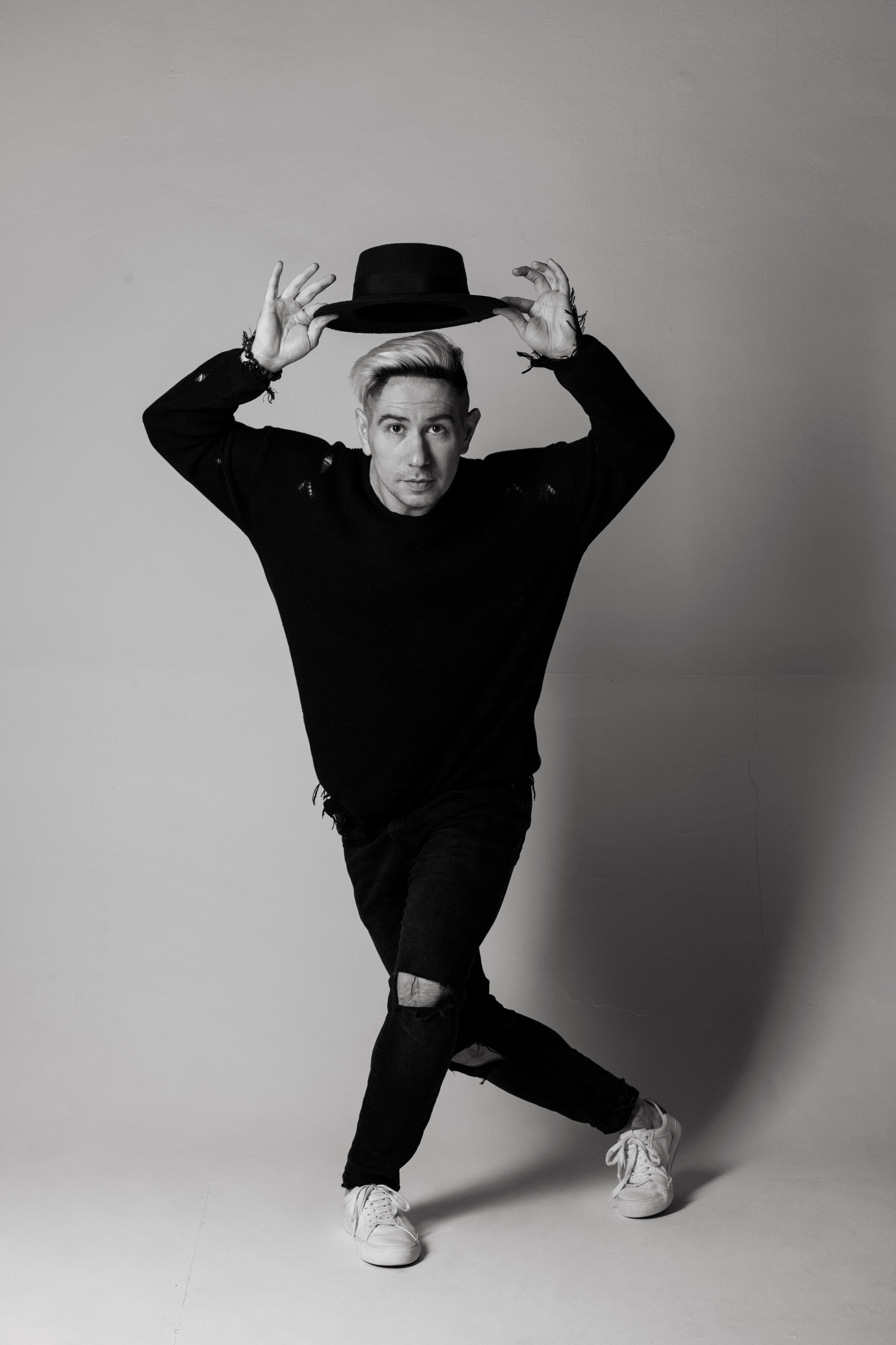 ИЛЬЯ. Главная