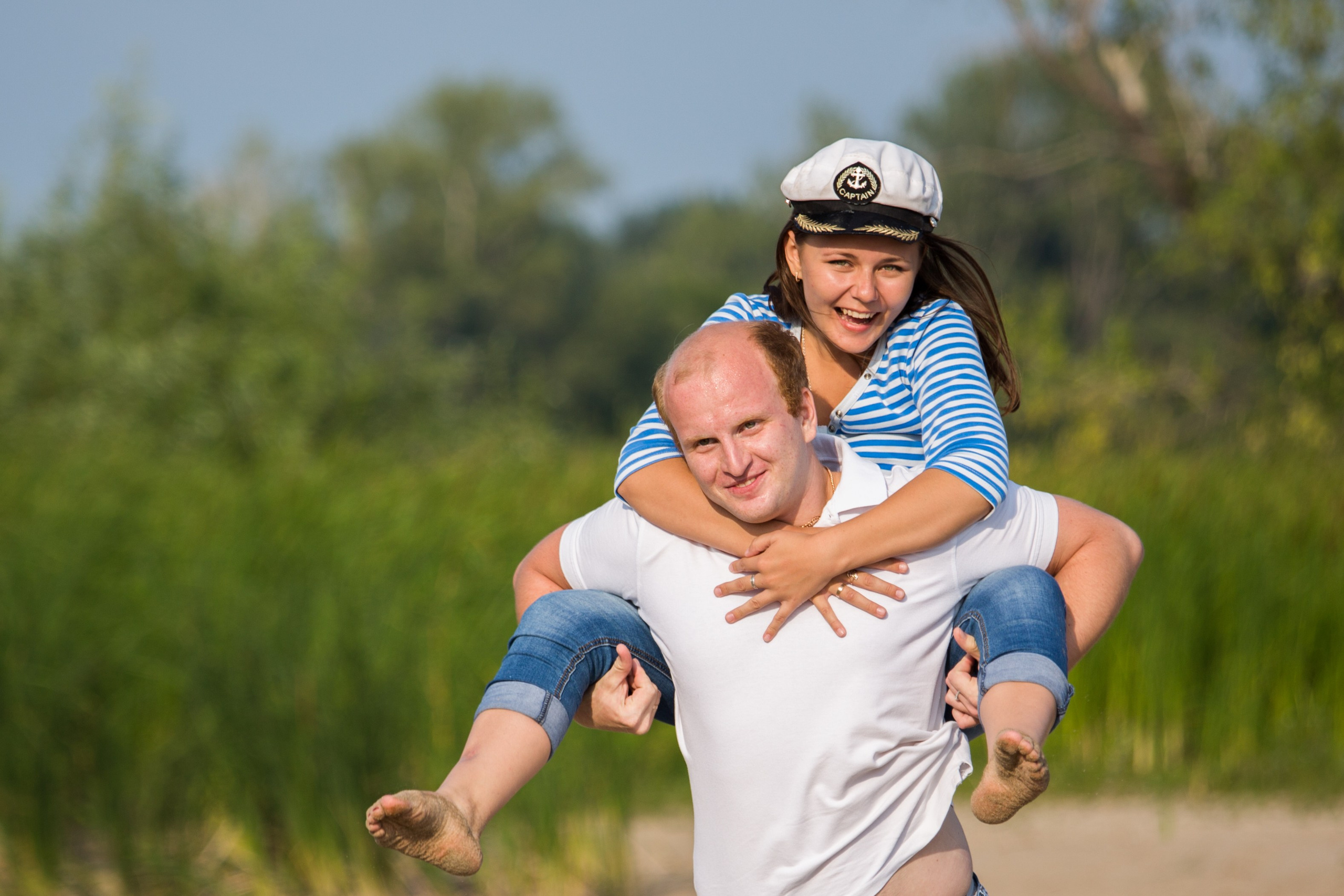 Фотосъемка Love Story на Волге. Свадебный фотограф, видеограф в Самаре, Самарской области. Видеосъемка