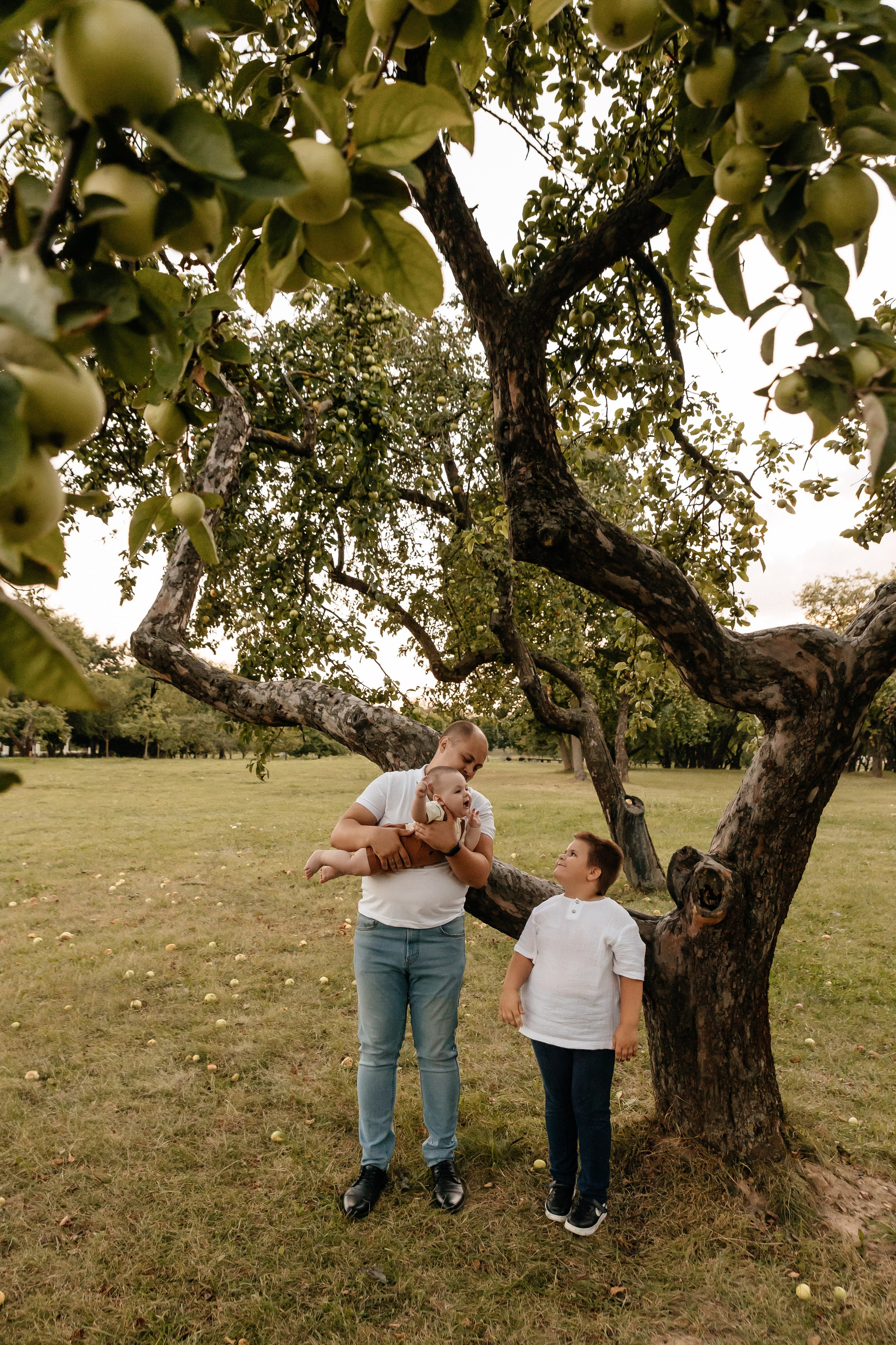 Ксения, Виталий, Артем и Максим. Семейный фотограф Минск Усова Ольга