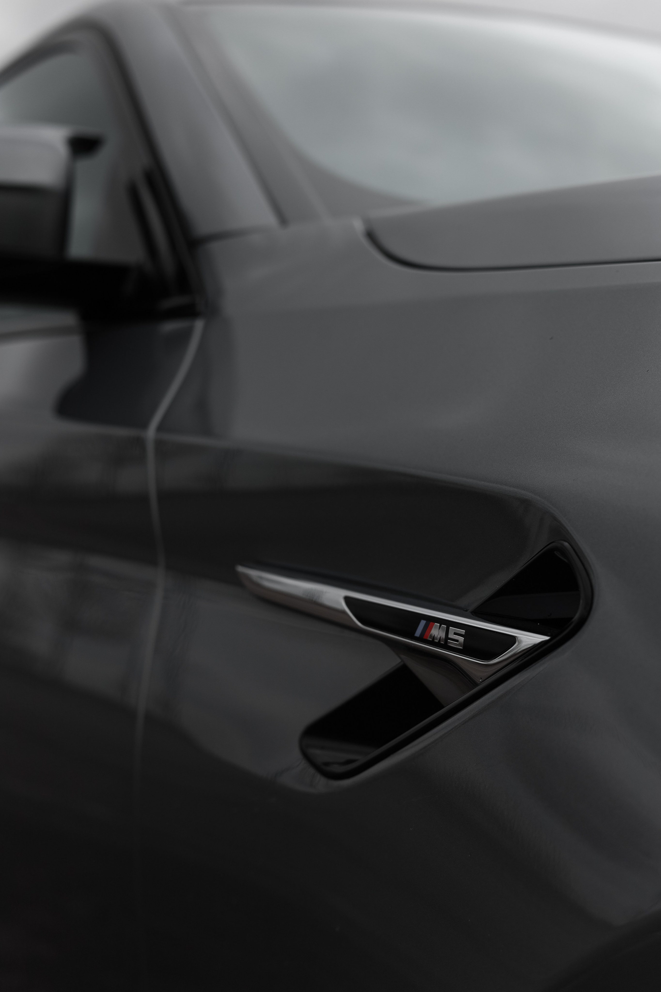 𝐵𝑀𝒲 𝑀5. Wedding Photographer from St.Petersburg