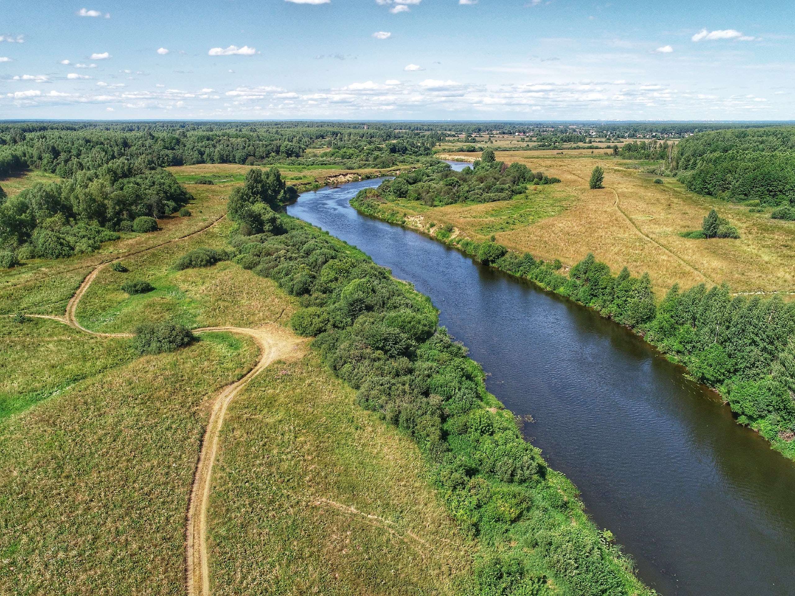 Аэросъёмка (фото). Фото и видеосъёмка в Ярославле | Грибов Медиа контент студия  — от 2500 ₽/час