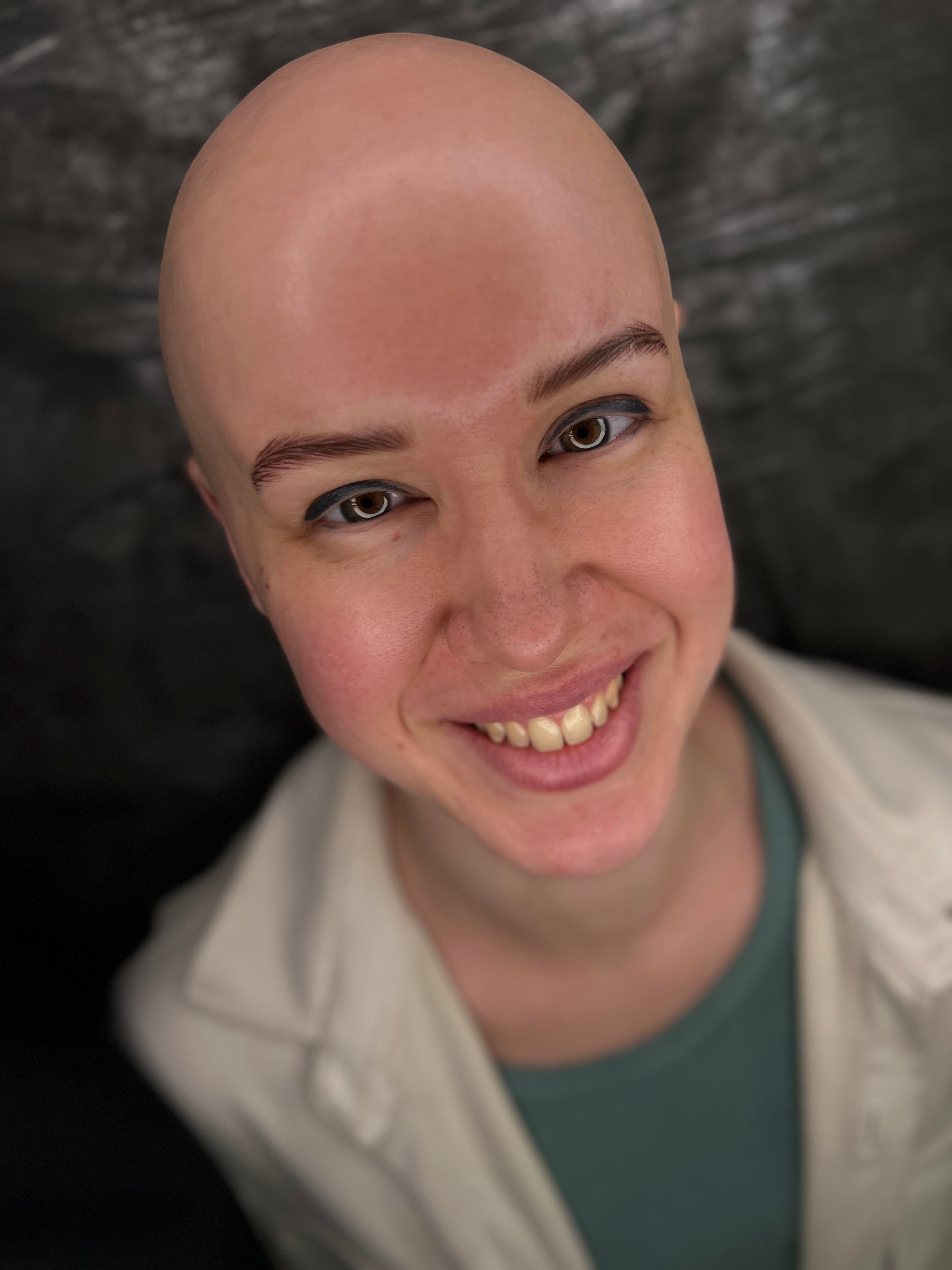 Онлайн обучение волосковой технике гиперреализм. Студия перманентного макияжа, косметологии и массажа SYMMETRY в Москве, м. Киевская