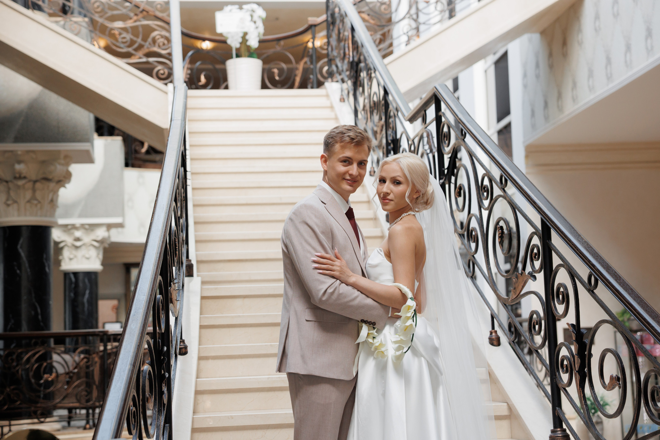 Отель «Милан», Шипиловский ЗАГС, прогулка в парке Царицыно. Свадебный и репортажный фотограф (Москва, Королев и другие)