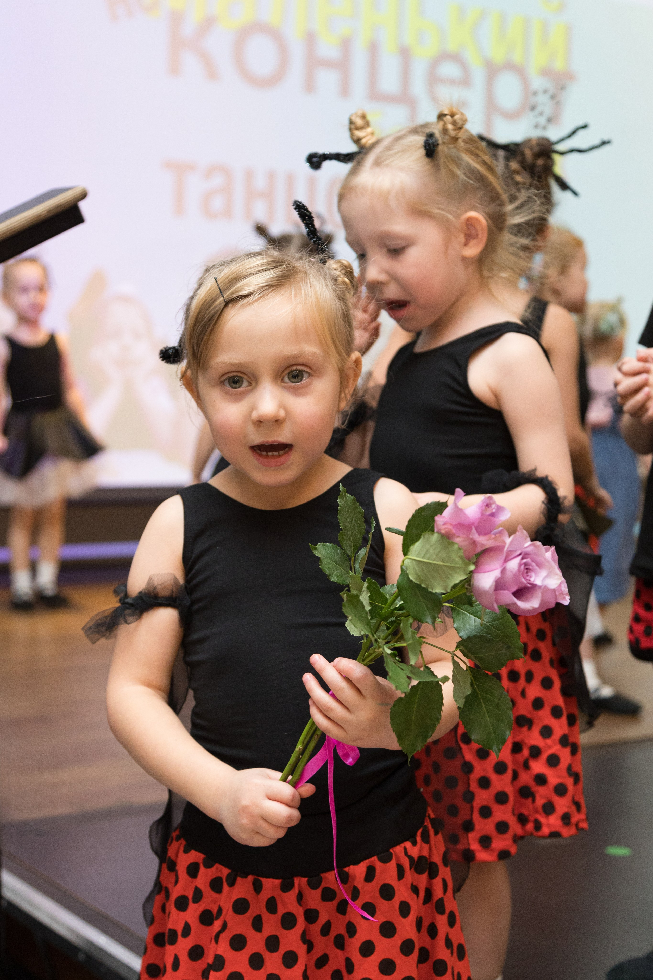 Отчетный концерт танцевального коллектива «ПЕТЕРБУРИКИ». Детский и контент фотограф Надя Волкова Санкт-Петербург