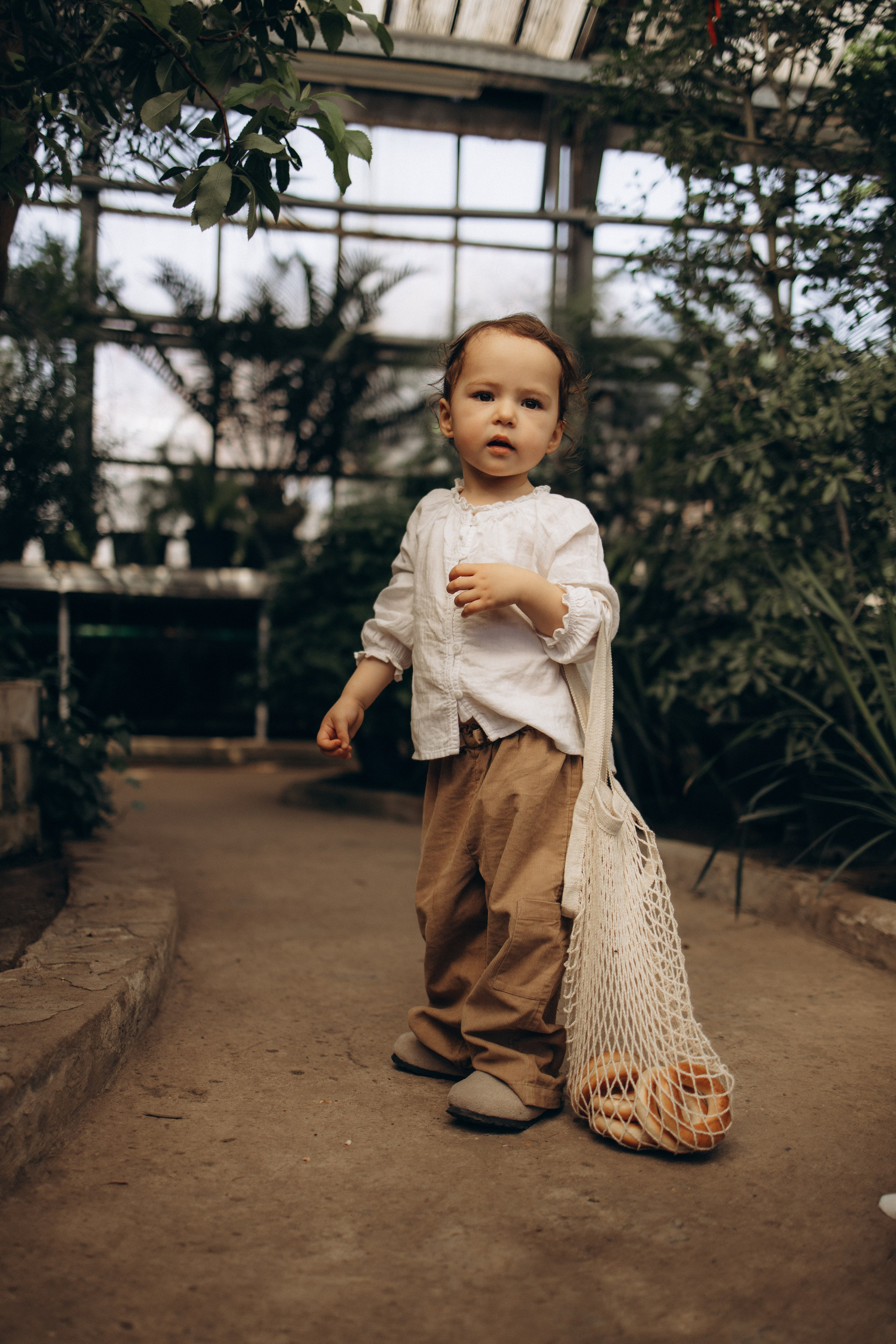 Прогулка по оранжерее. Семейный фотограф в Москве Ксения Аганина