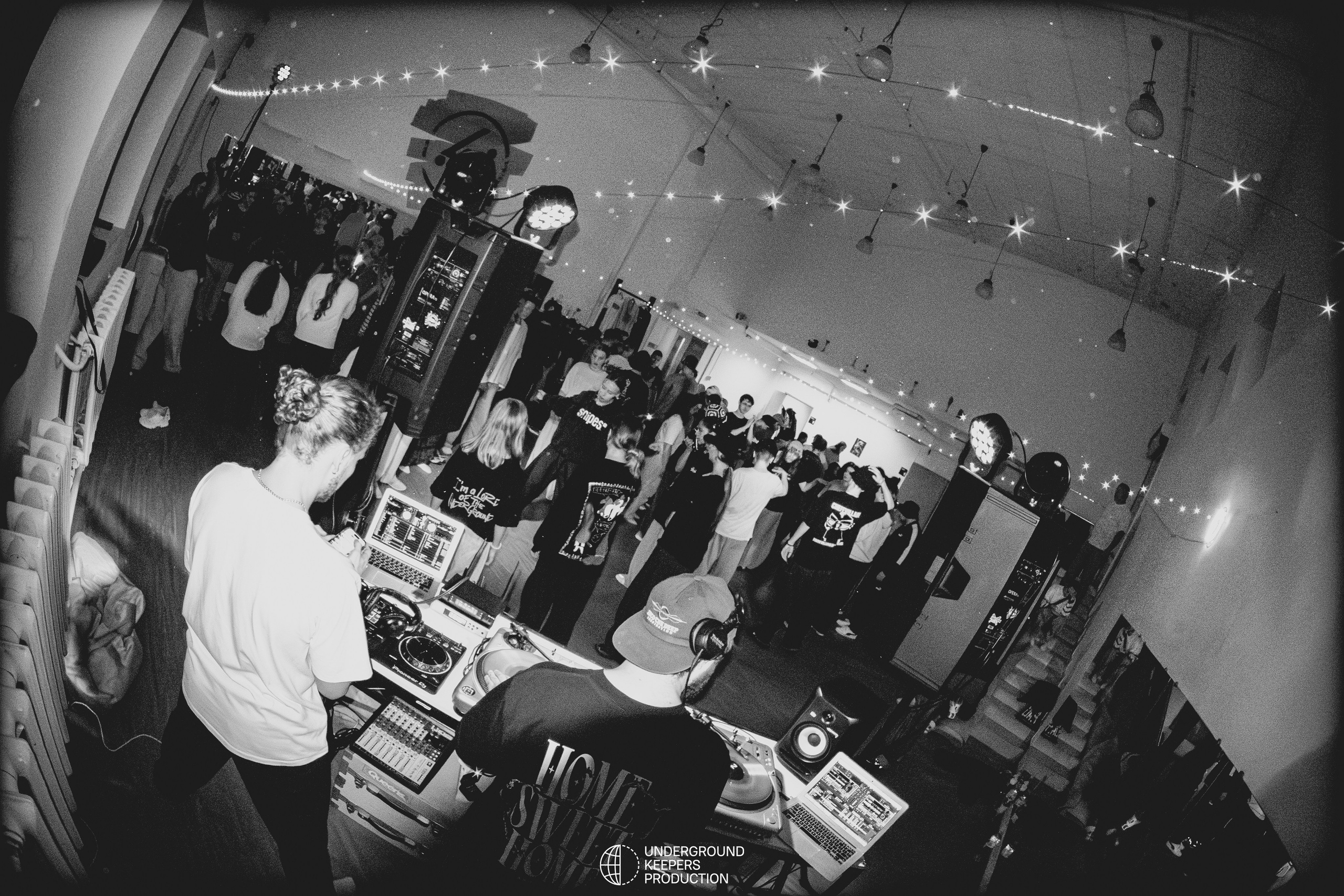 LORDS JAM 18/10 (@youlovebu). Соня бу тебя сфоткала