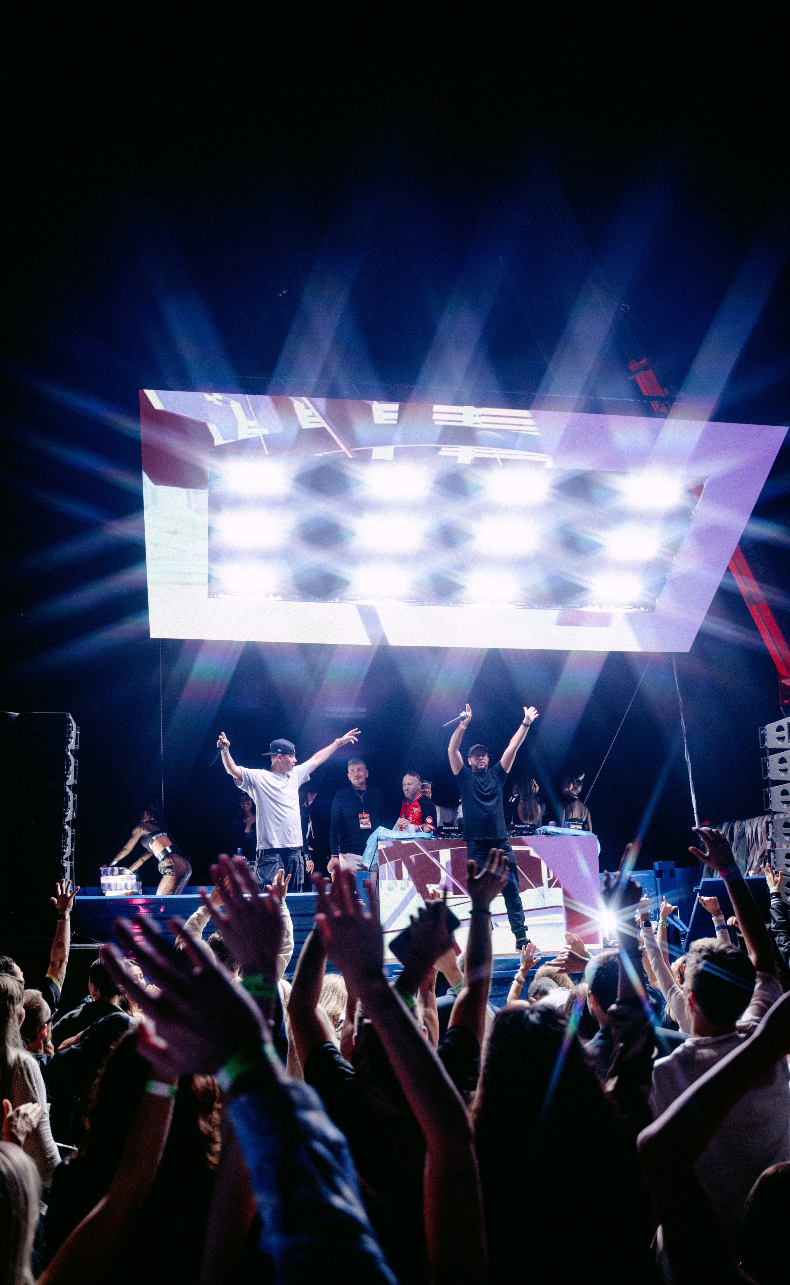 Где мой 2007. Летний фестиваль / 2024. Саша Копылов, фотограф в Казани