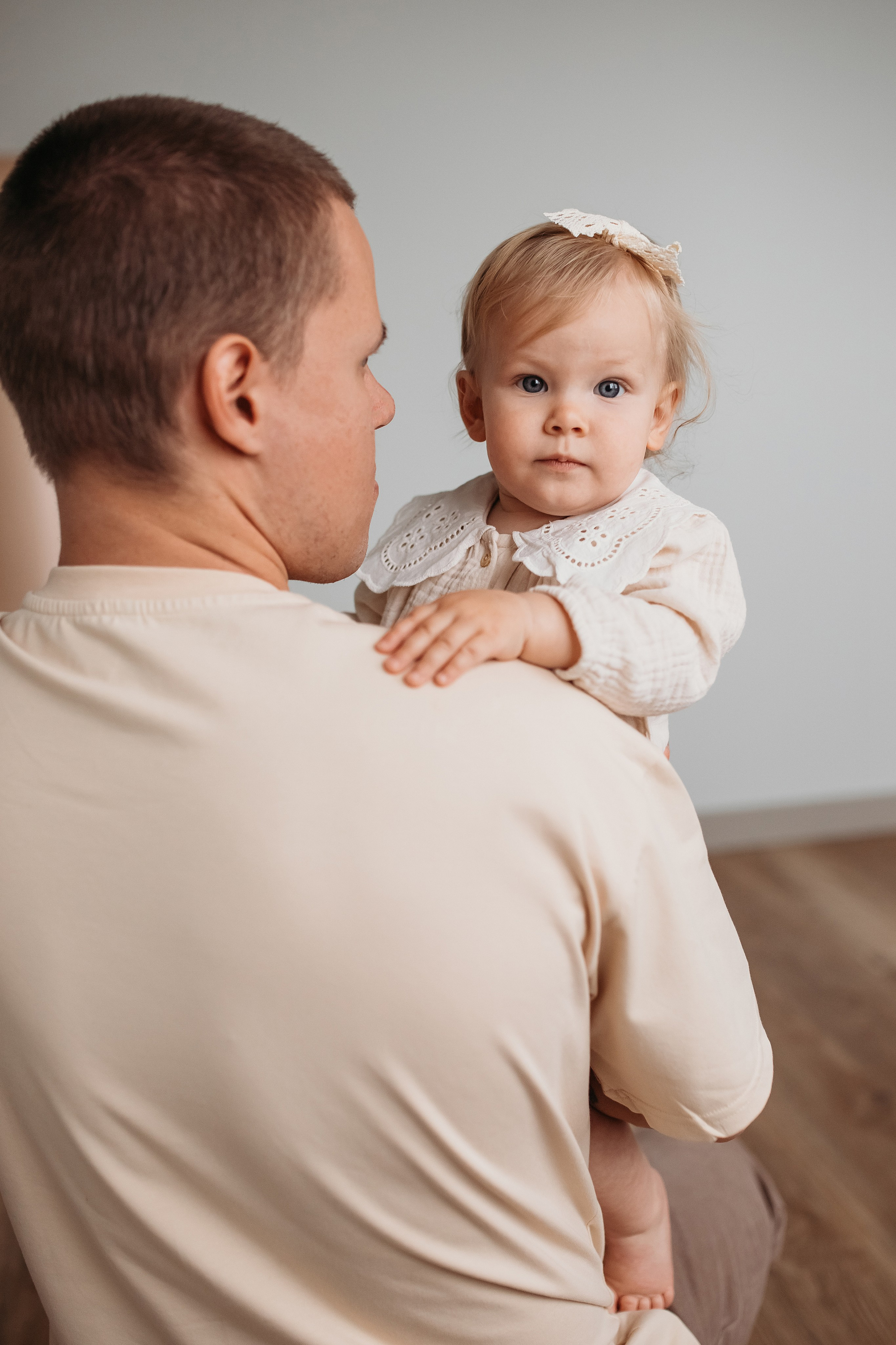 Ксюша (домашняя история). Семейный и детский фотограф Минск, Беларусь