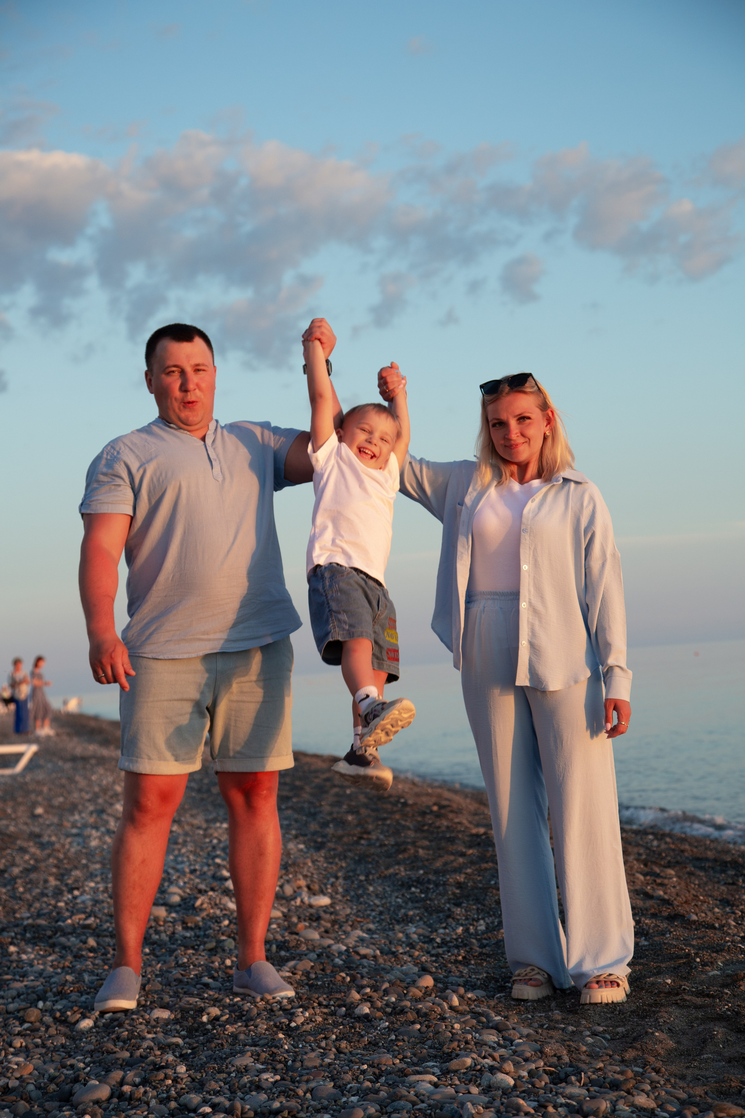 Закатная прогулка у моря. Семейный фотограф в Сочи, Лоо, Дагомысе, Вардане Кучумова Олеся