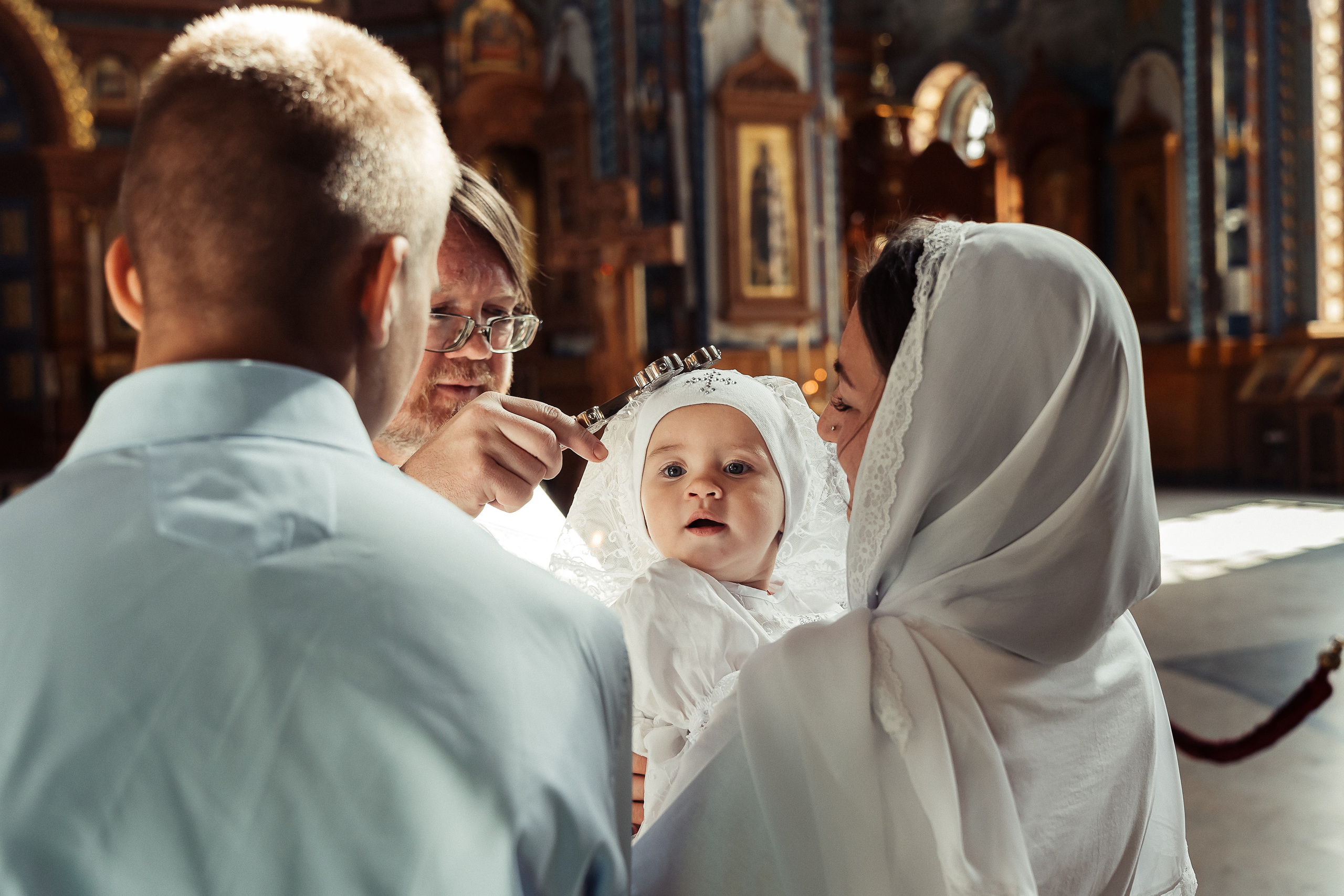 Фотограф на таинство крещения в Воронеже. Фотограф для семей и экспертов в г. Воронеж Ирина Круглова