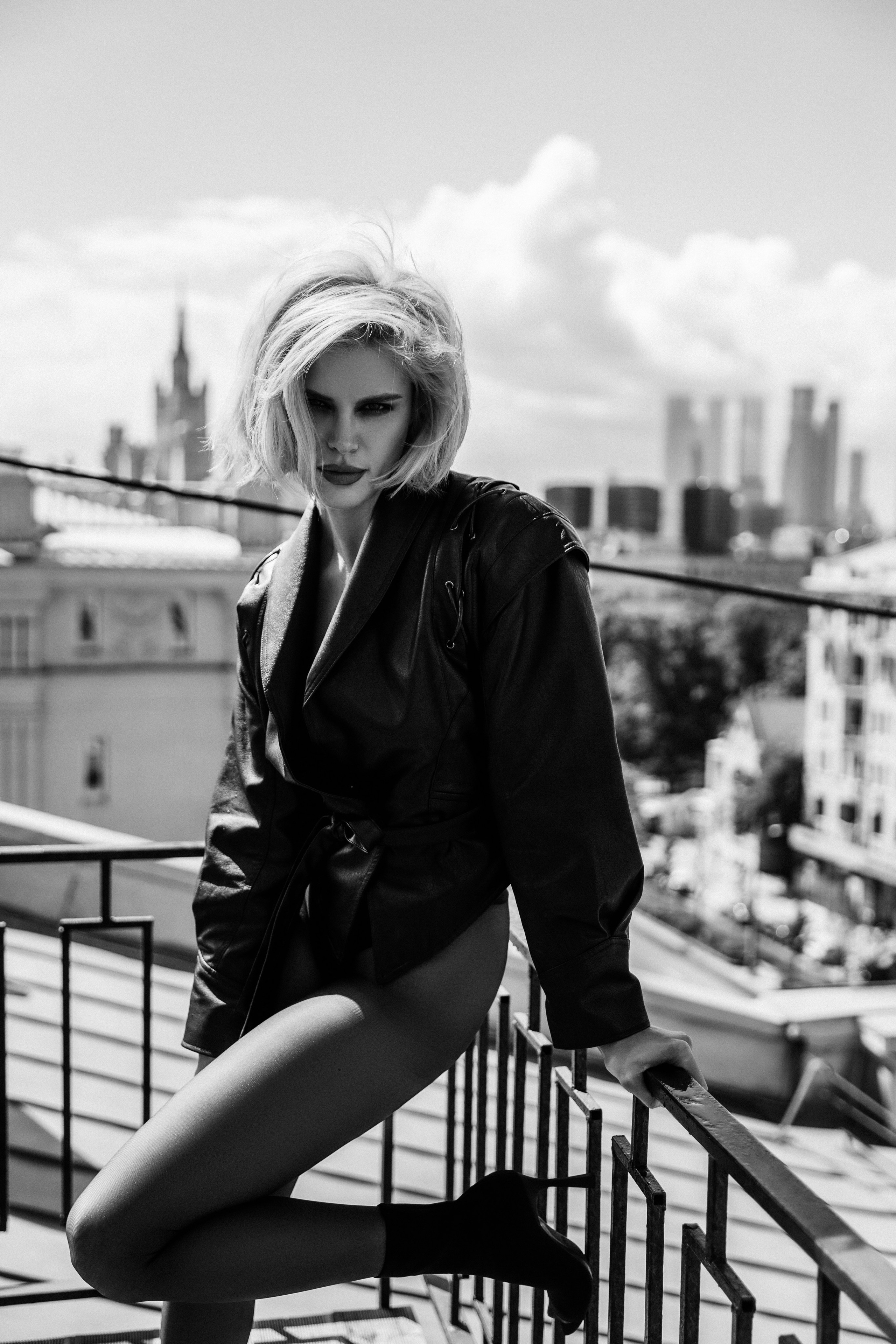 TAYA black | white. NatalieDmi — фотосессия беременности, семейный фотограф, портрет