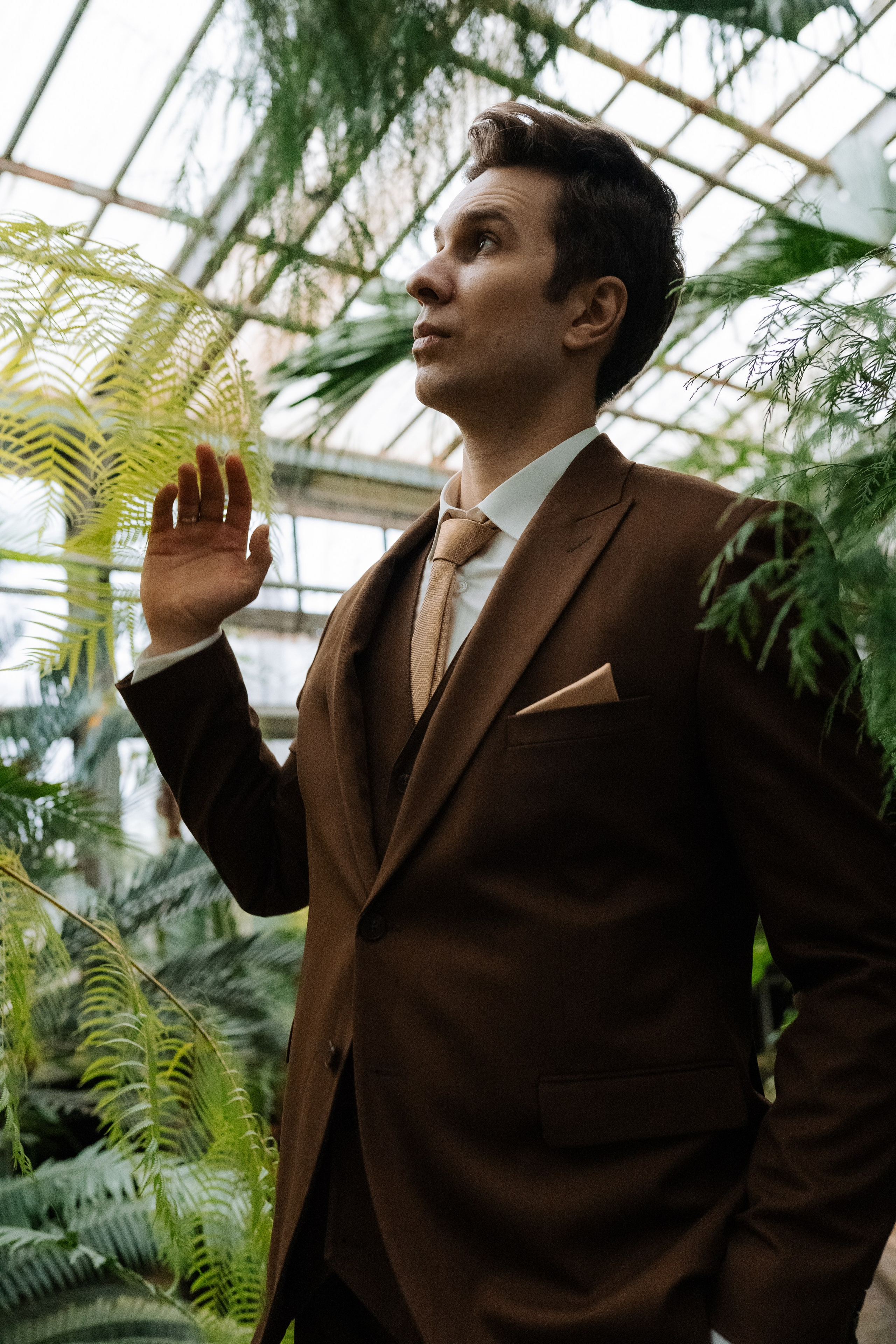 Свадебная фотосессия в оранжерее, Москва. Свадебный фотограф в Москве Анна Полушина