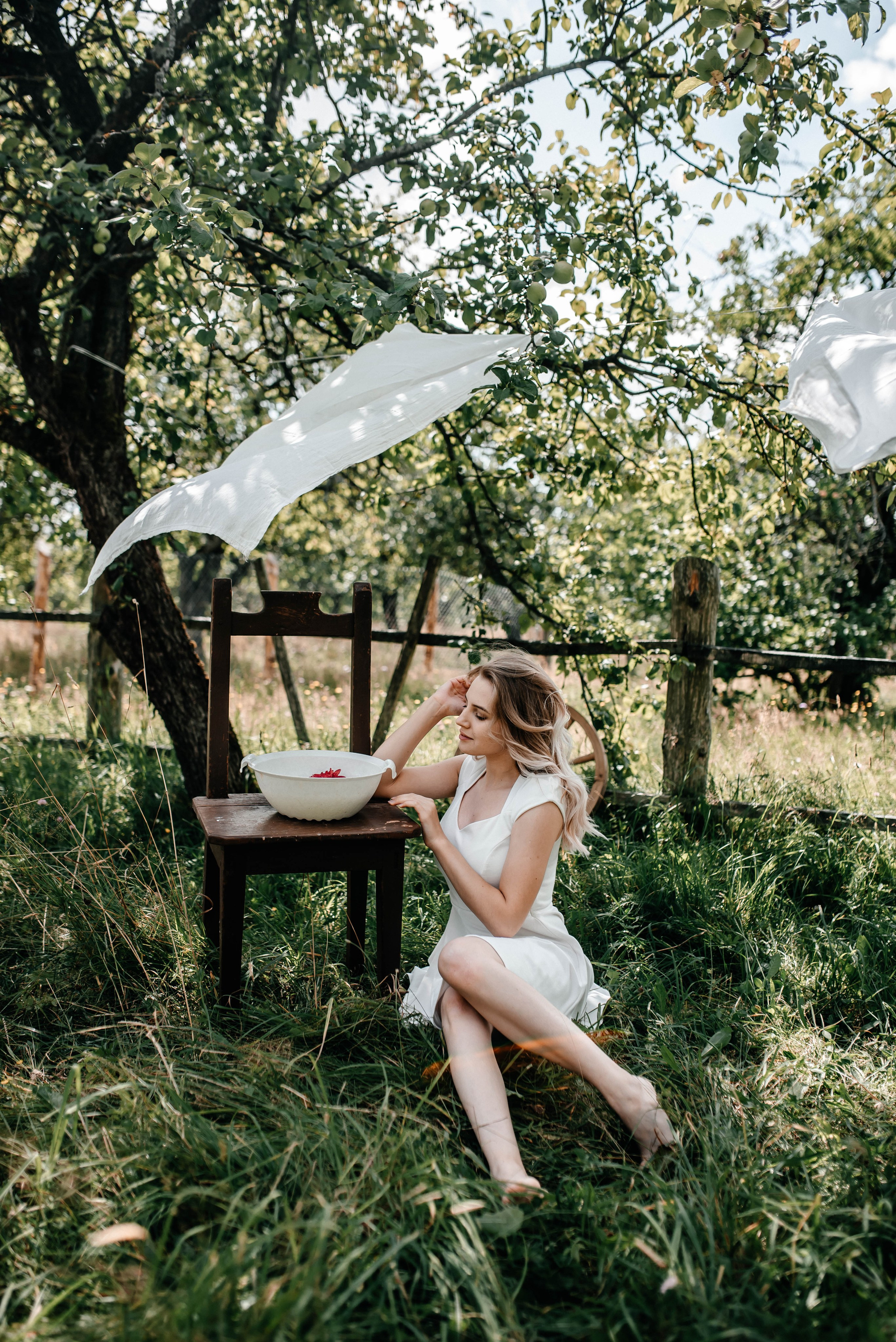 Диона, лето. Главная