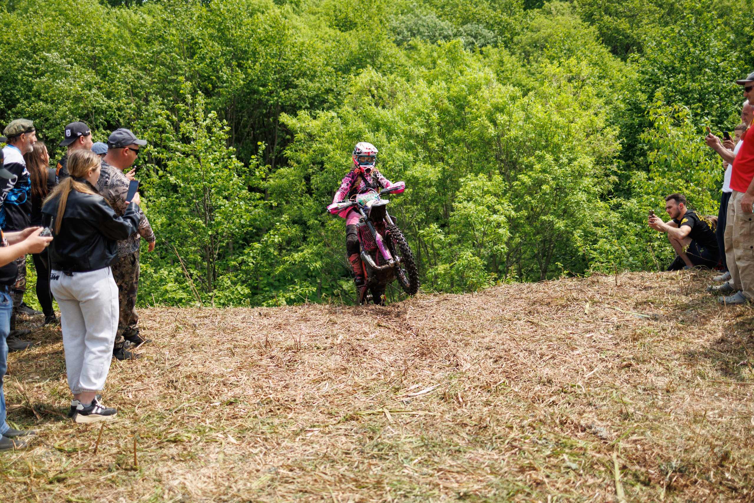 SET Project 2025. Свадебный, семейный и репортажный фотограф в Южно-Сахалинске Артур Петросян