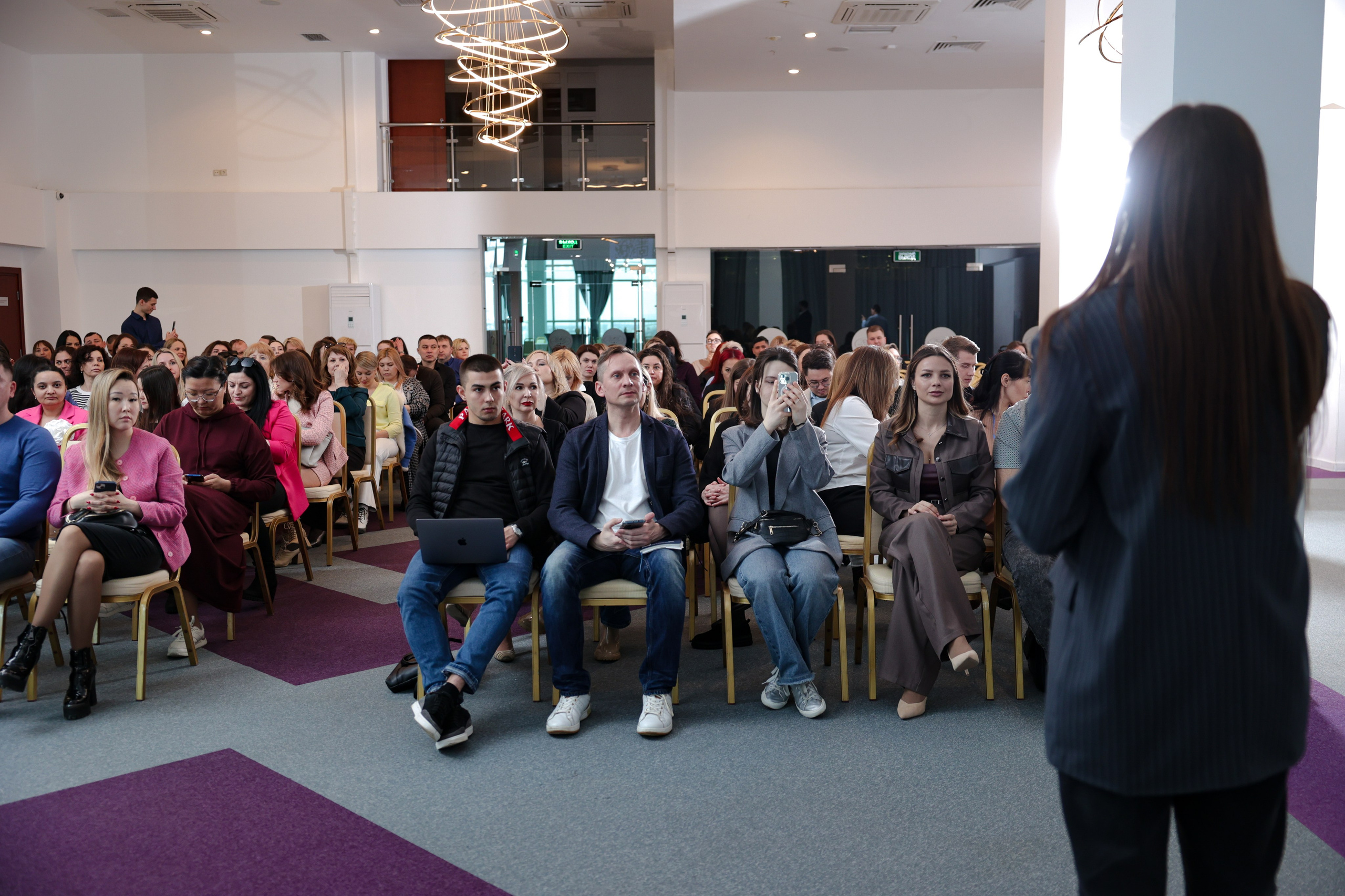 Конференция в Grand Hotel. Свадебный фотограф Астрахань