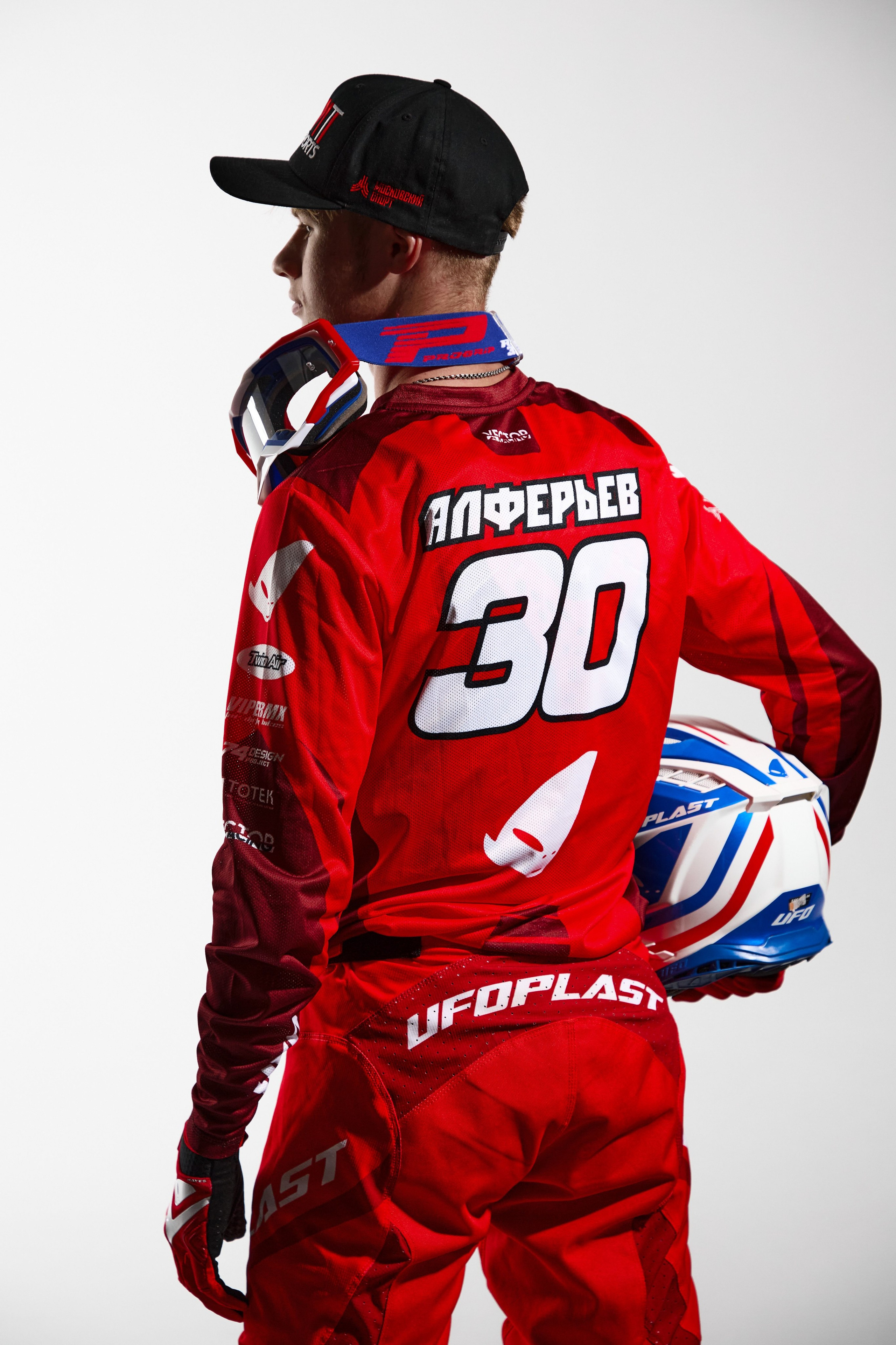 MMT. Спортивный фотограф в Сочи Красной поляне Сергей Канада