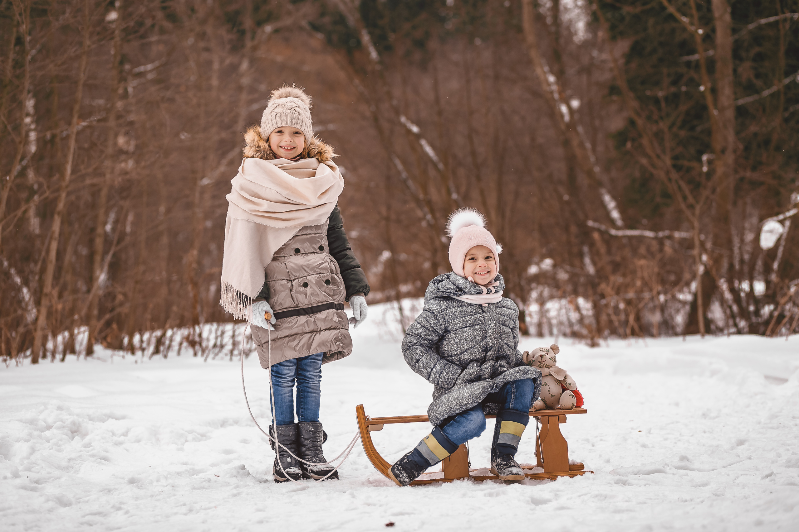Семейная фотосессия зимой на природе