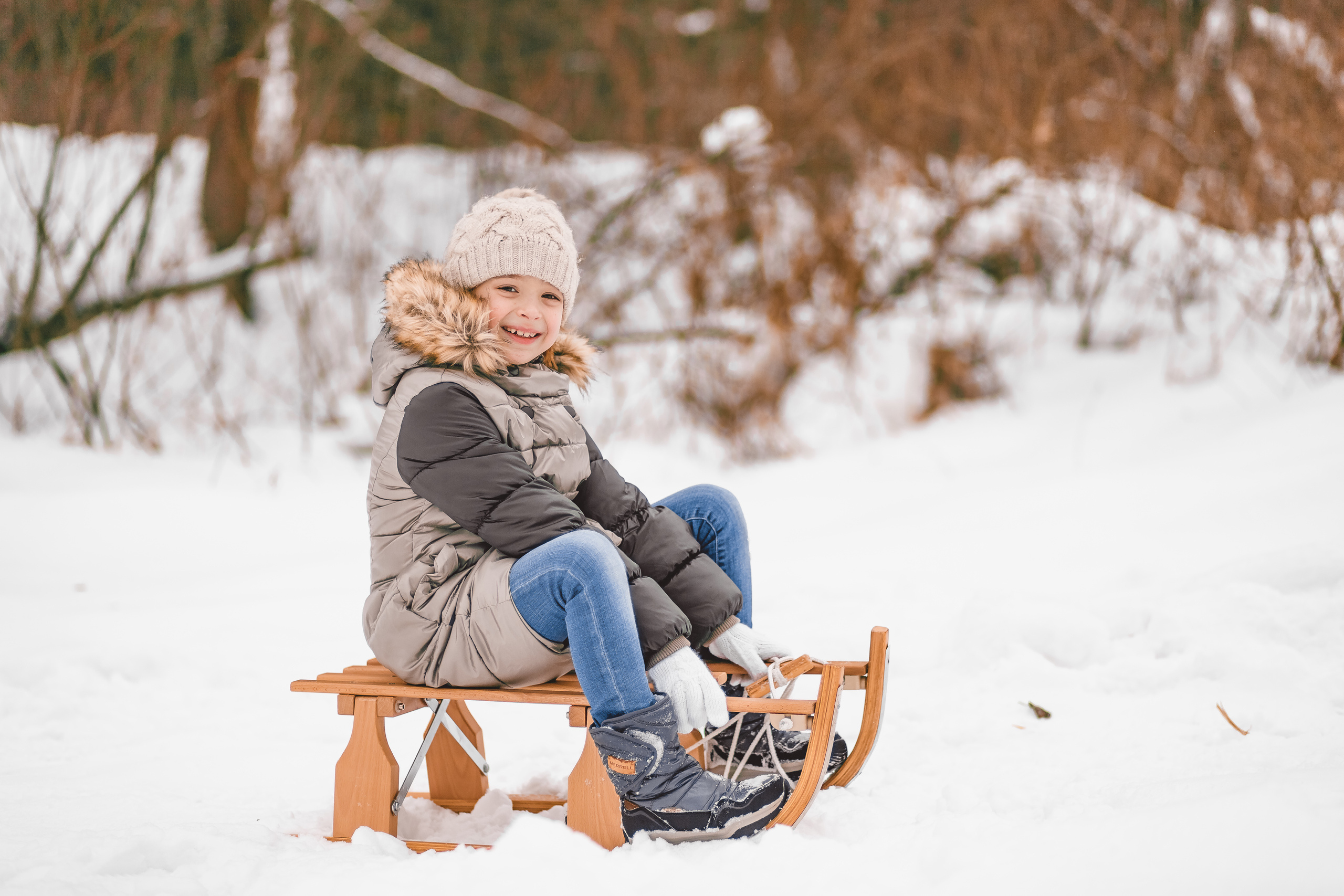 Семейная фотосессия зимой на природе