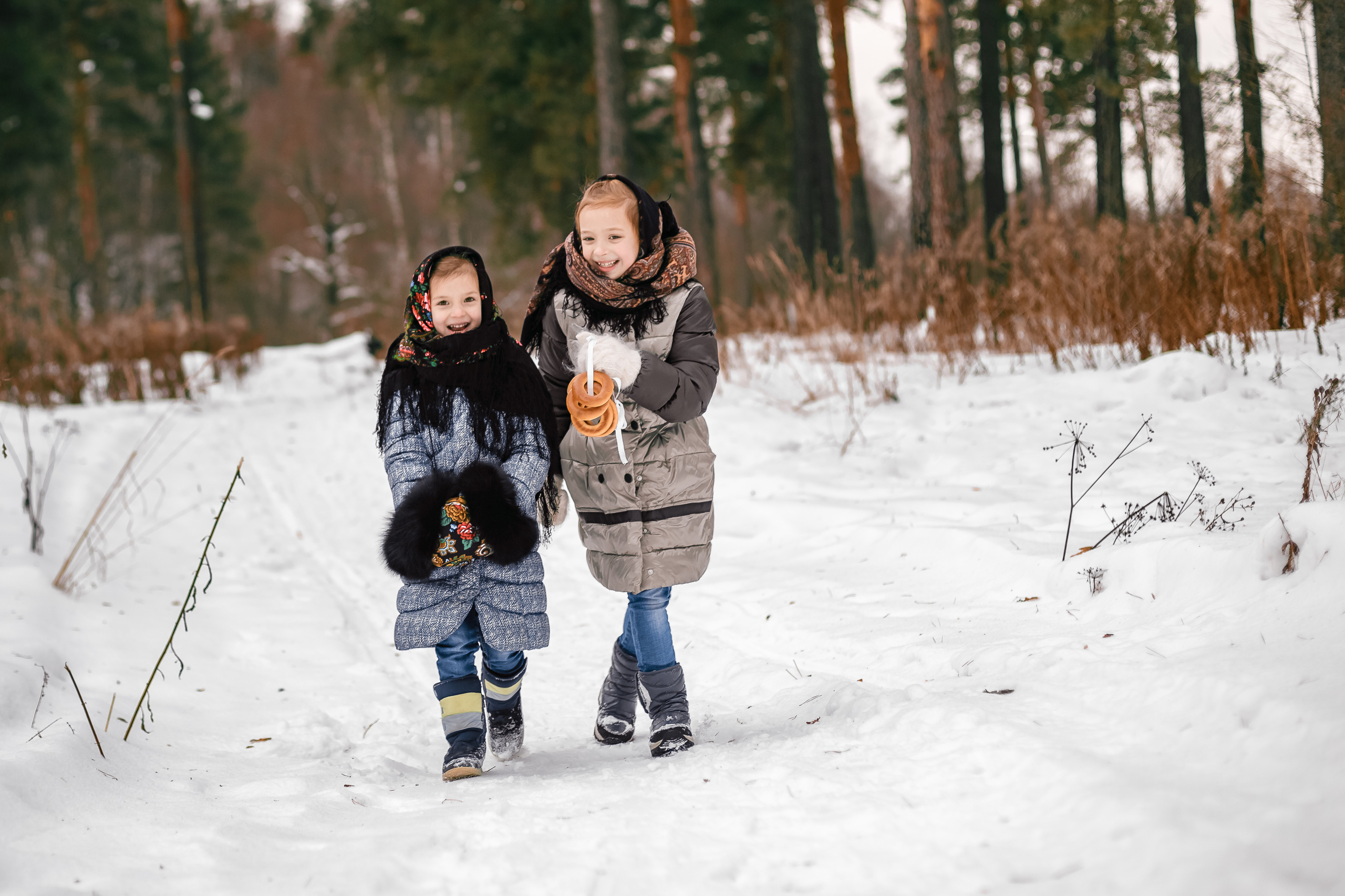 Семейная фотосессия зимой на природе