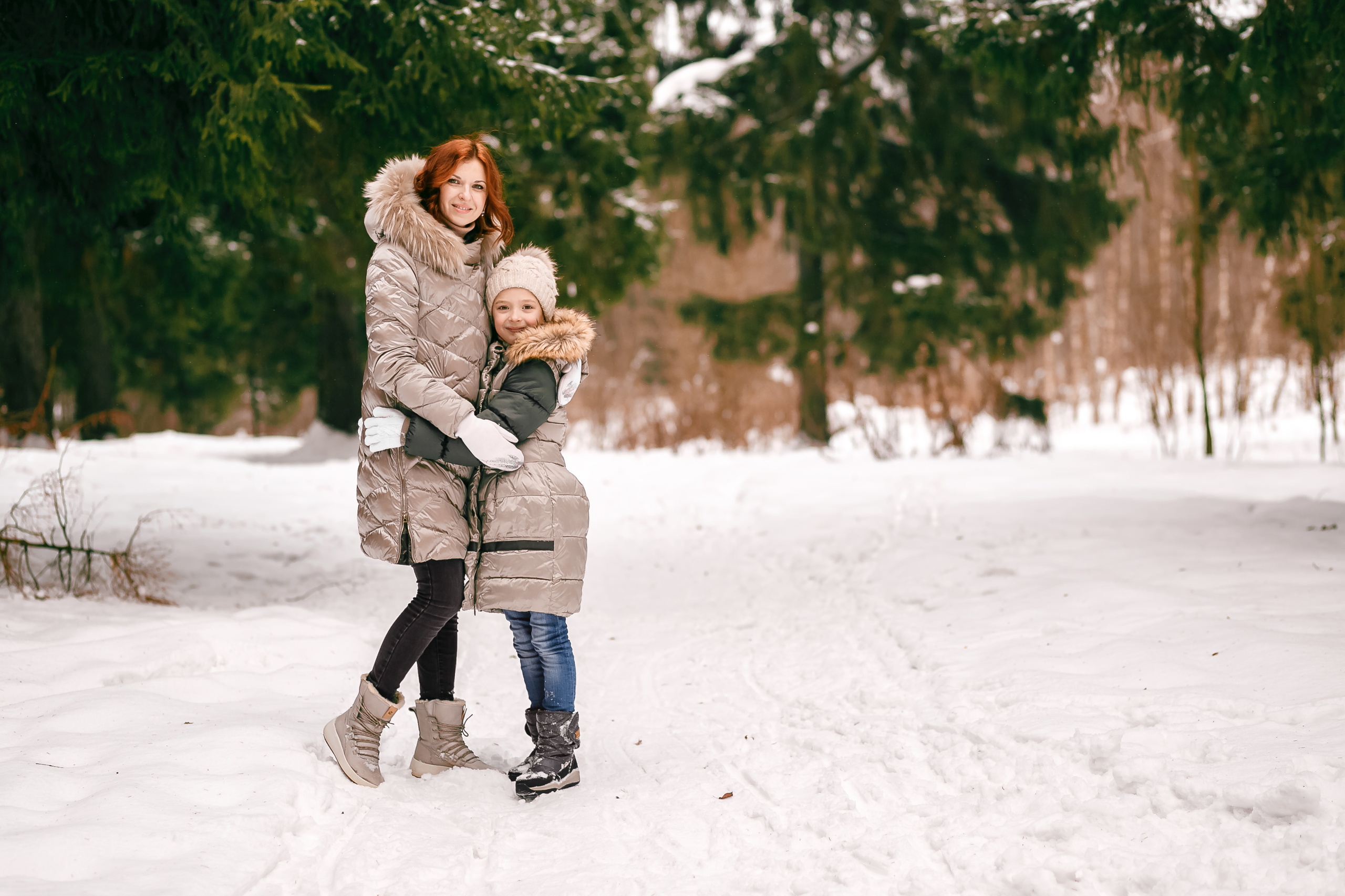 Семейная фотосессия зимой на природе