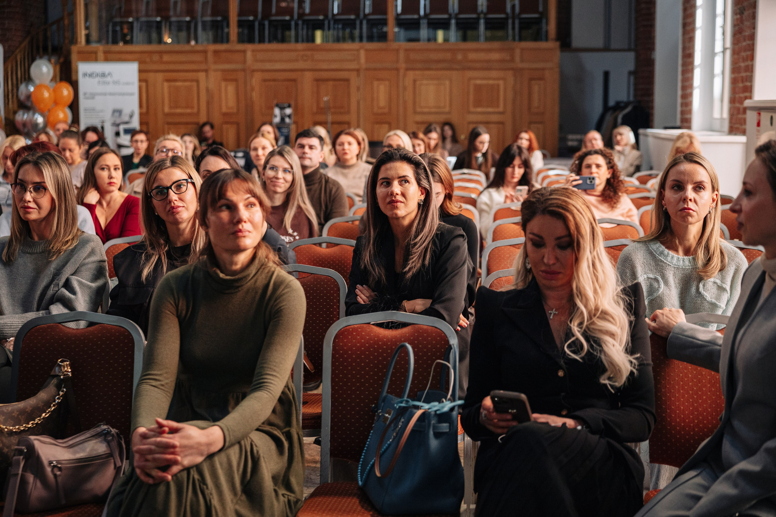 Акценты красоты 30 сентября 2025 г. Свадебный и прогулочный фотограф в Санкт-Петербурге Дарья Корель