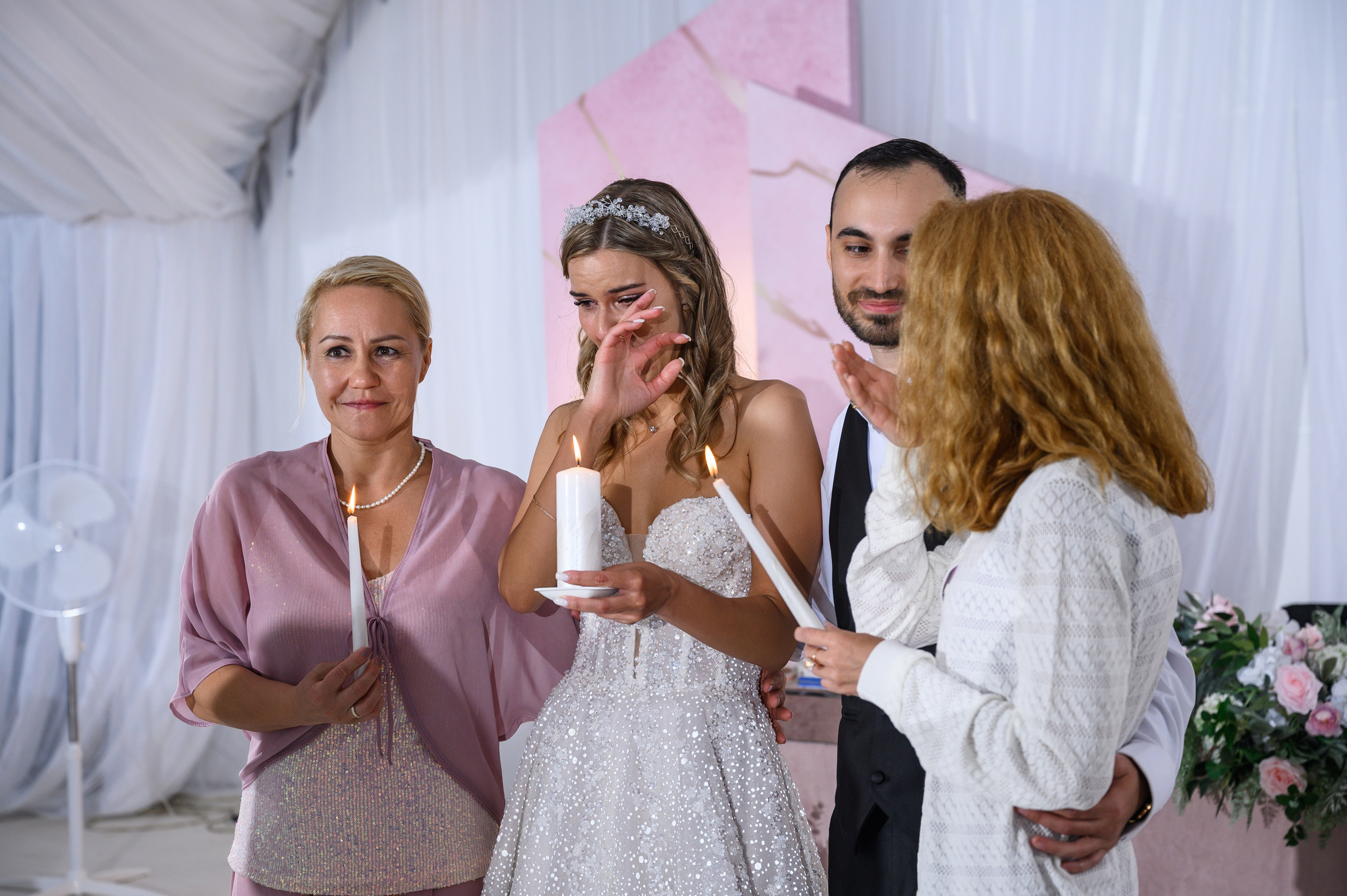 Свадьба шатер Город мастеров — Русская сказка. Свадебный фотограф Москва Юрий Кульман