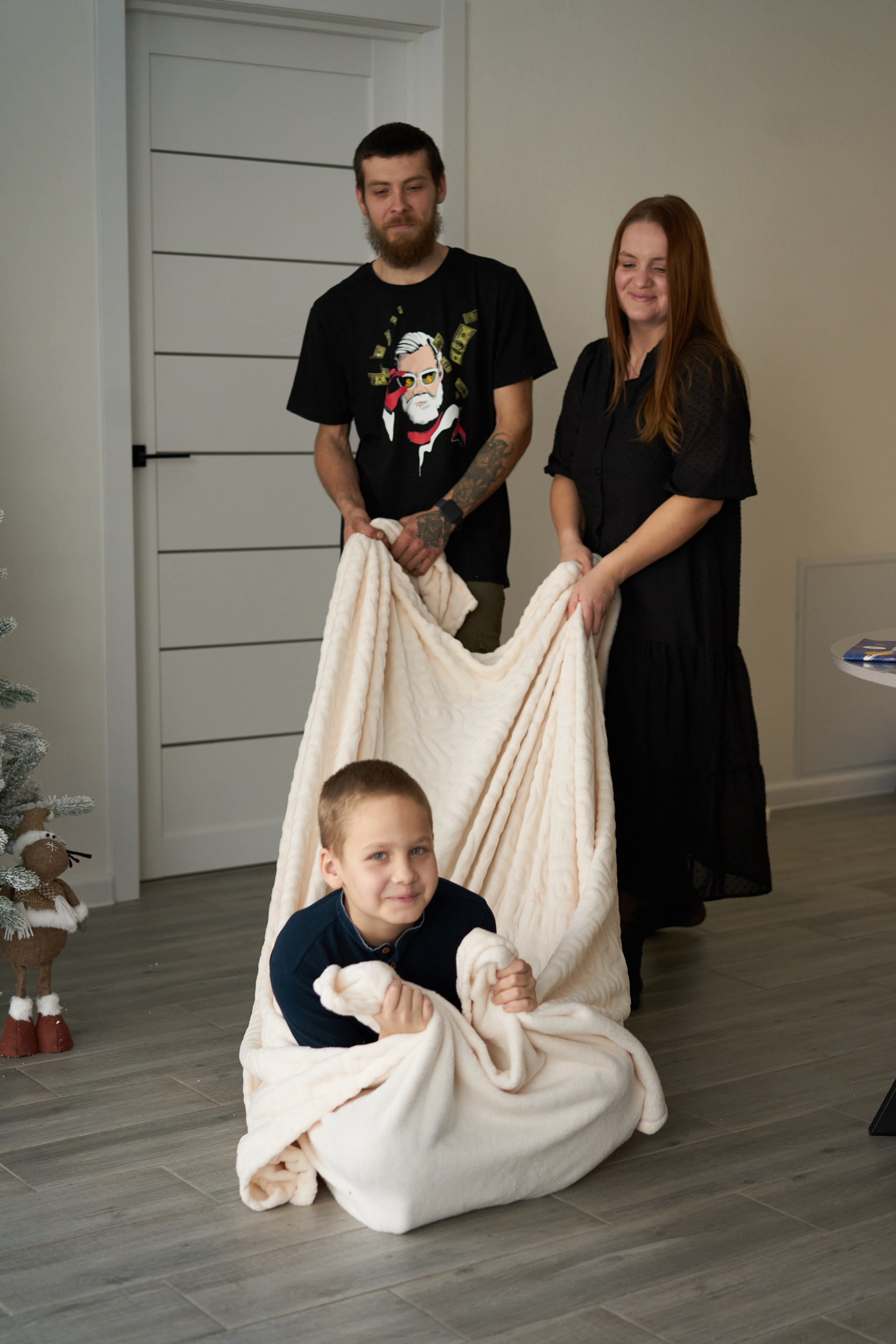 Семейная фотосессия дома. Фотограф Екатеринбург Кокшарова Александра