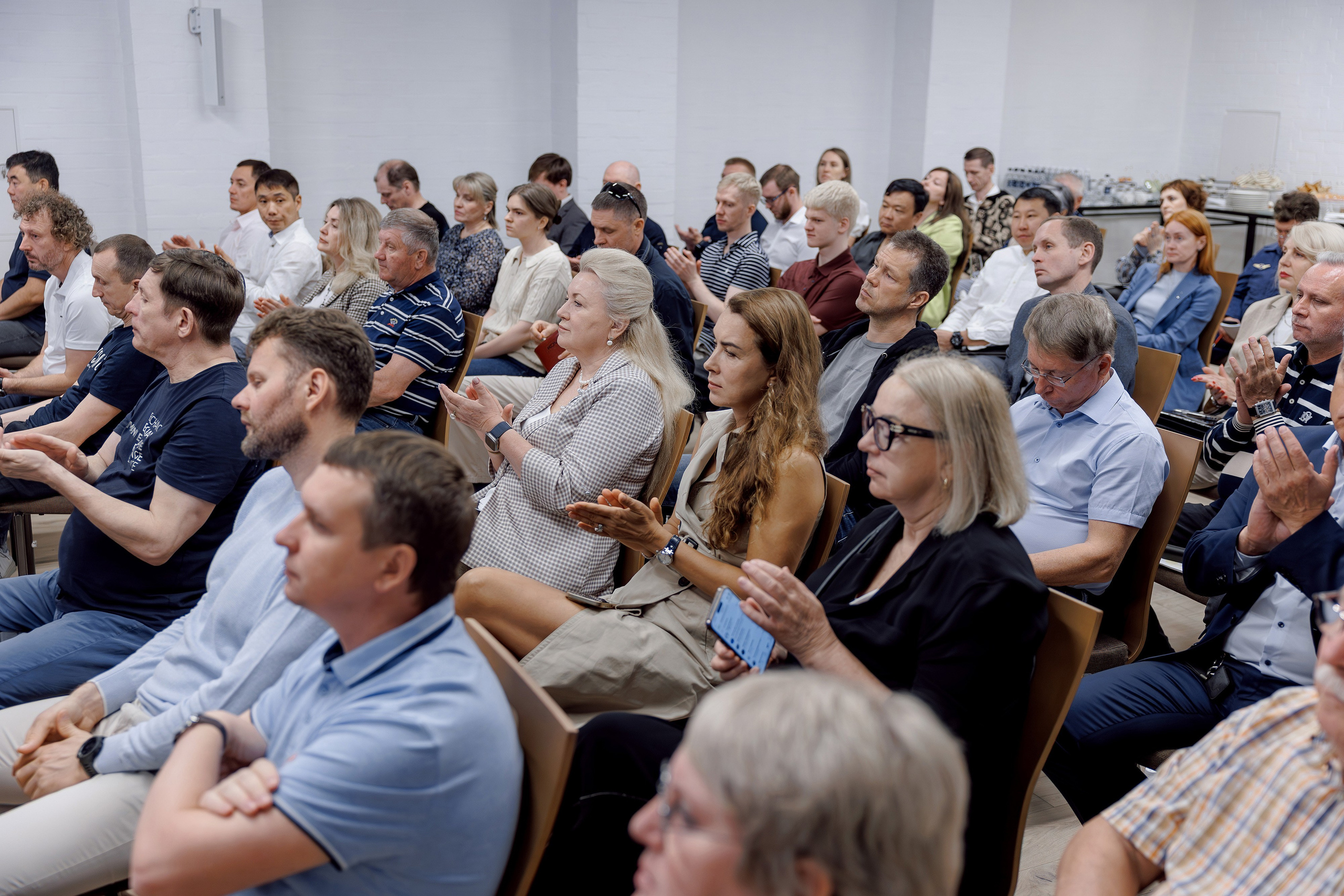 Альфа-Капитал Бизнес-завтрак. Кадровик продакшн: Фото и видеосъемка форумов, конференций, масштабных событий в Иркутске