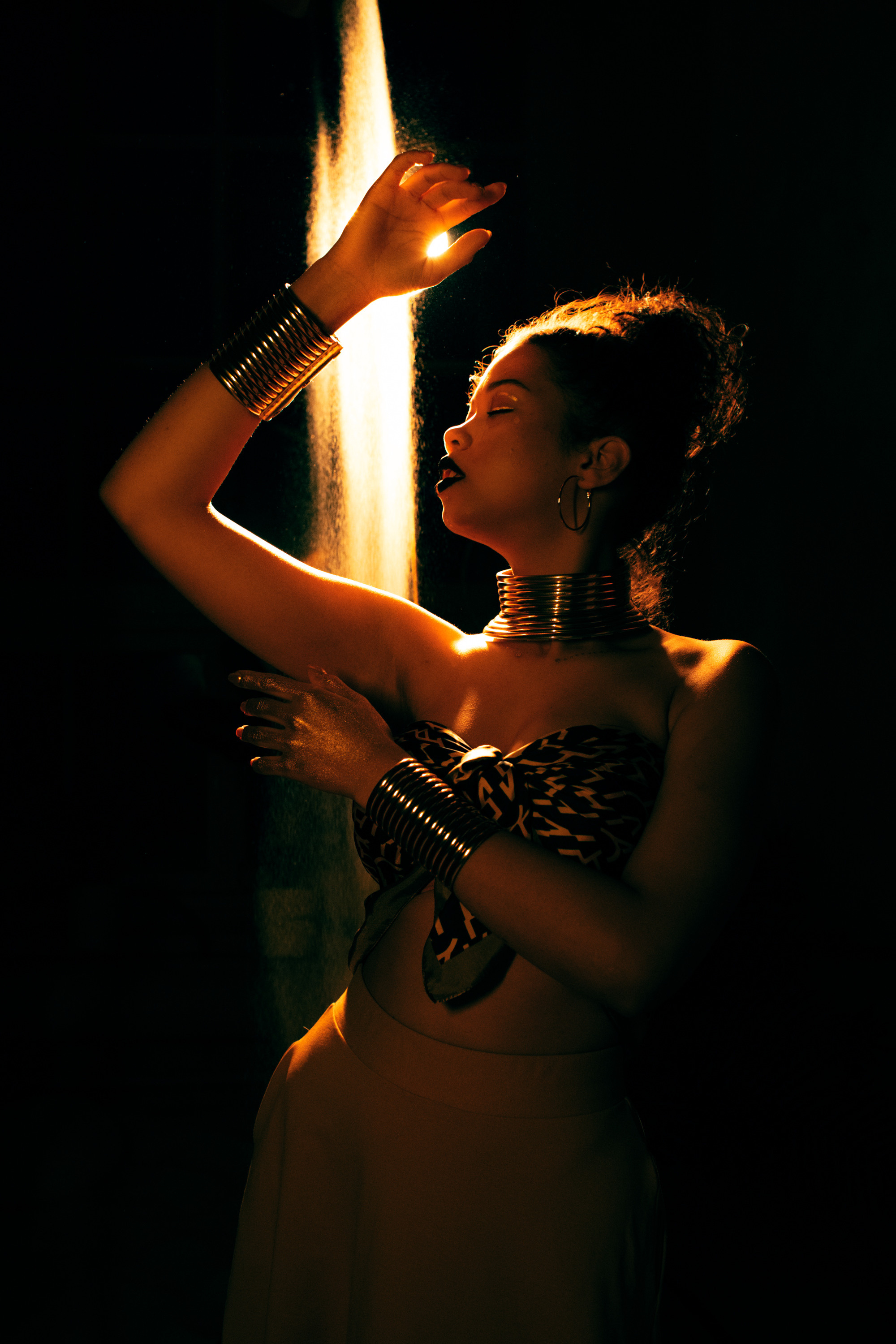 Портретный фотограф Лакшин Денис. Истории через фотографию