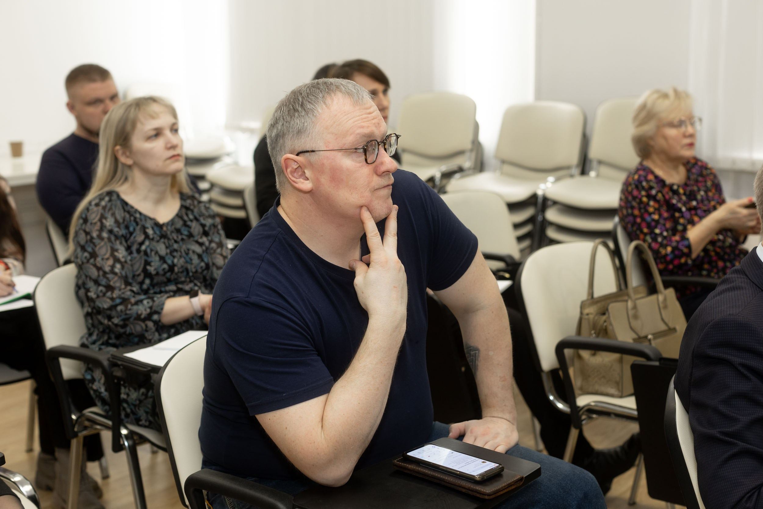 TenChat презентация возможностей новой деловой сети