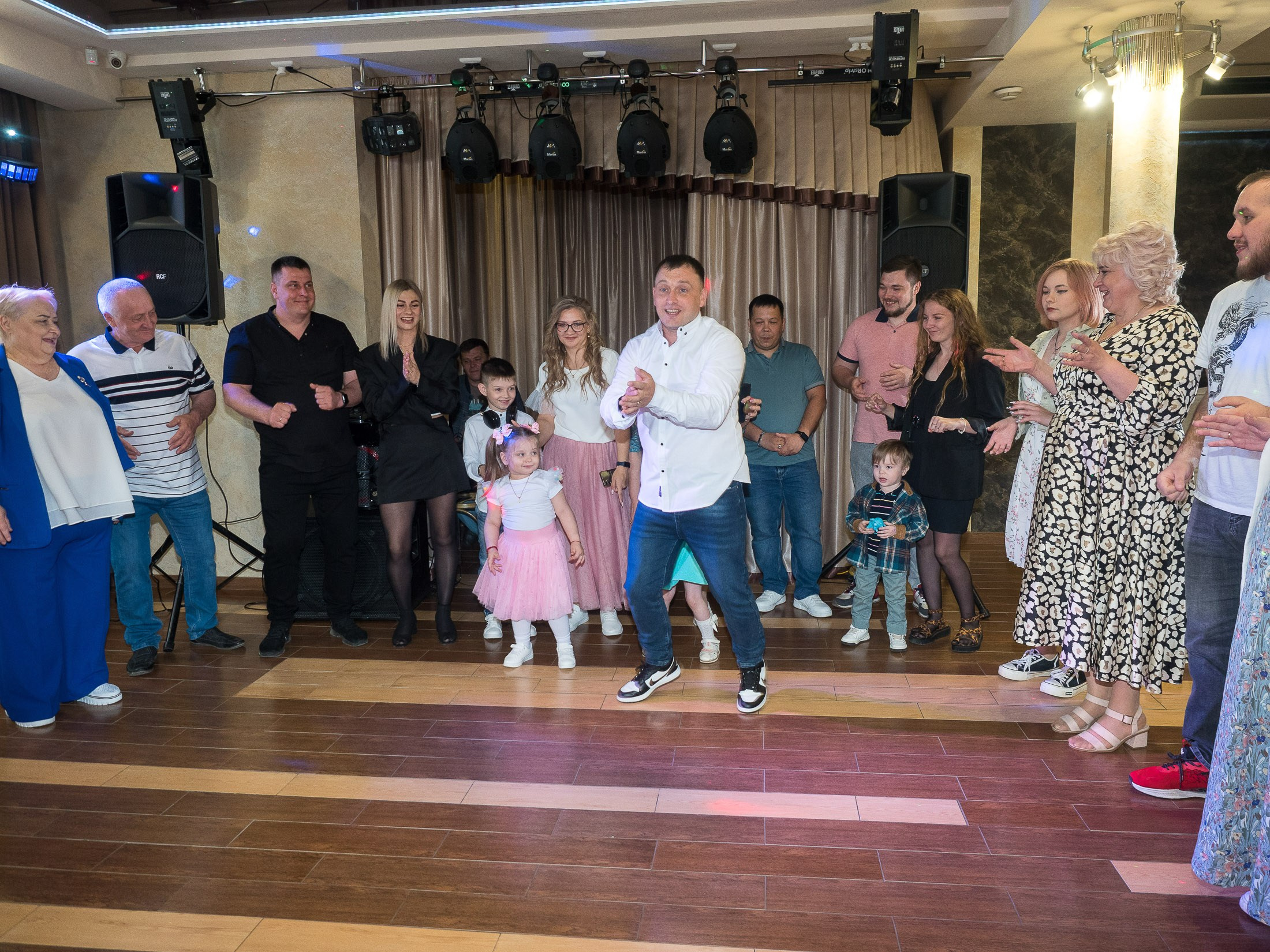 Юбилей 2. Свадебный и семейный фотограф в Екатеринбурге Вадим Малышев