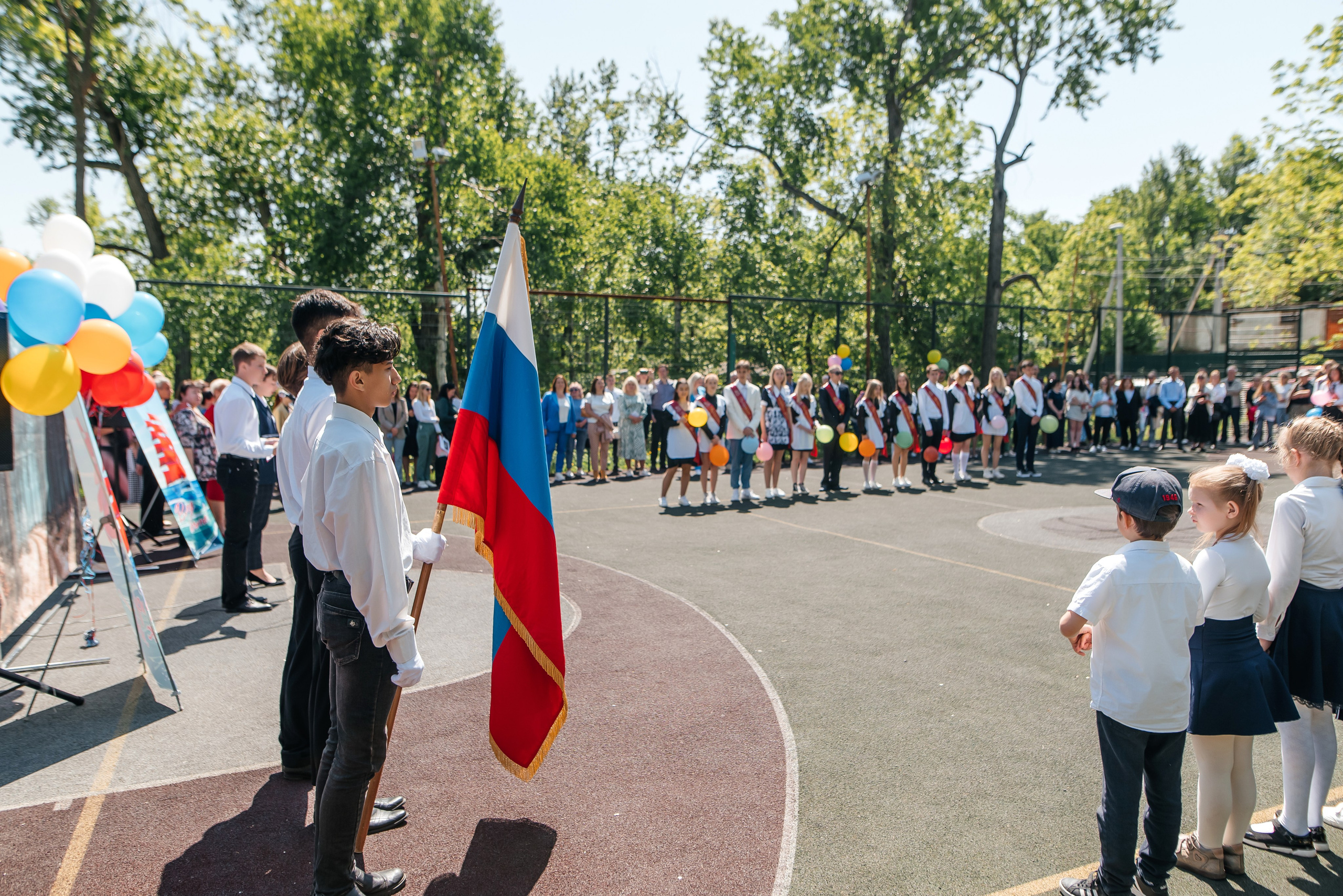 Последний звонок Лицей № 3. Свадебный фотограф Елена Рякина