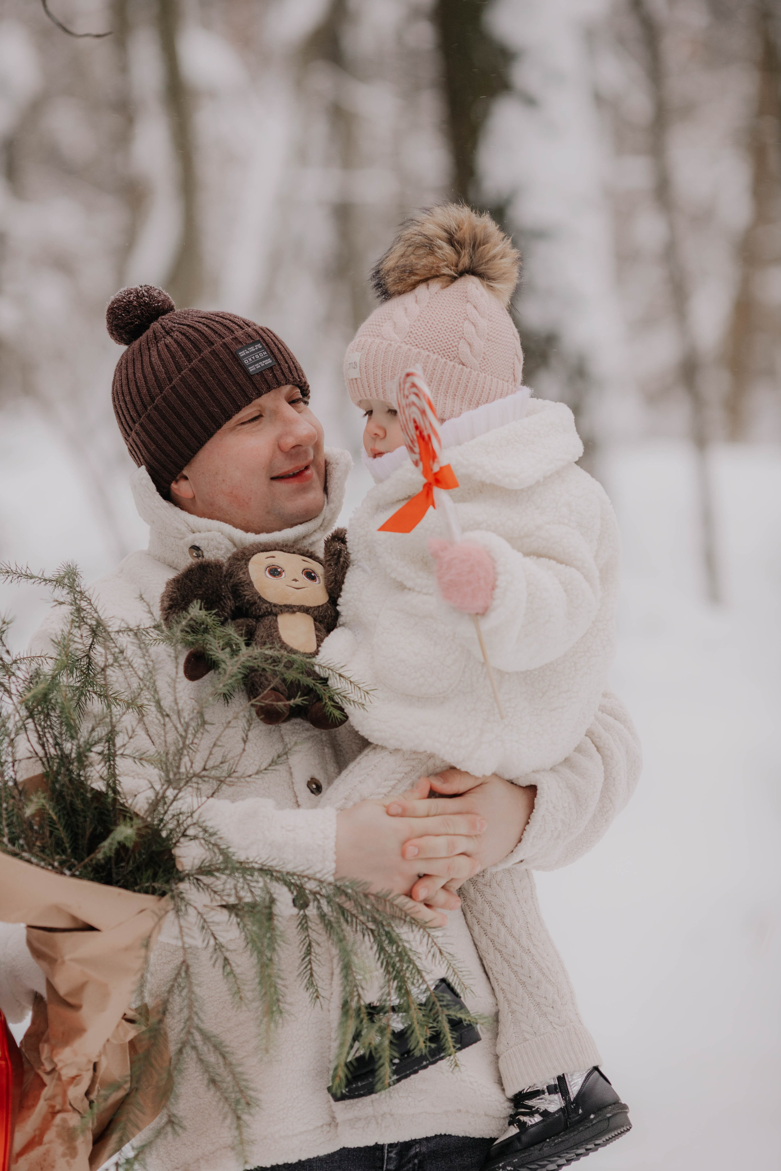 Лиля и семья Зимняя прогулка в лесу. Семейный и свадебный фотограф Видное Москва Екатерина Пятова