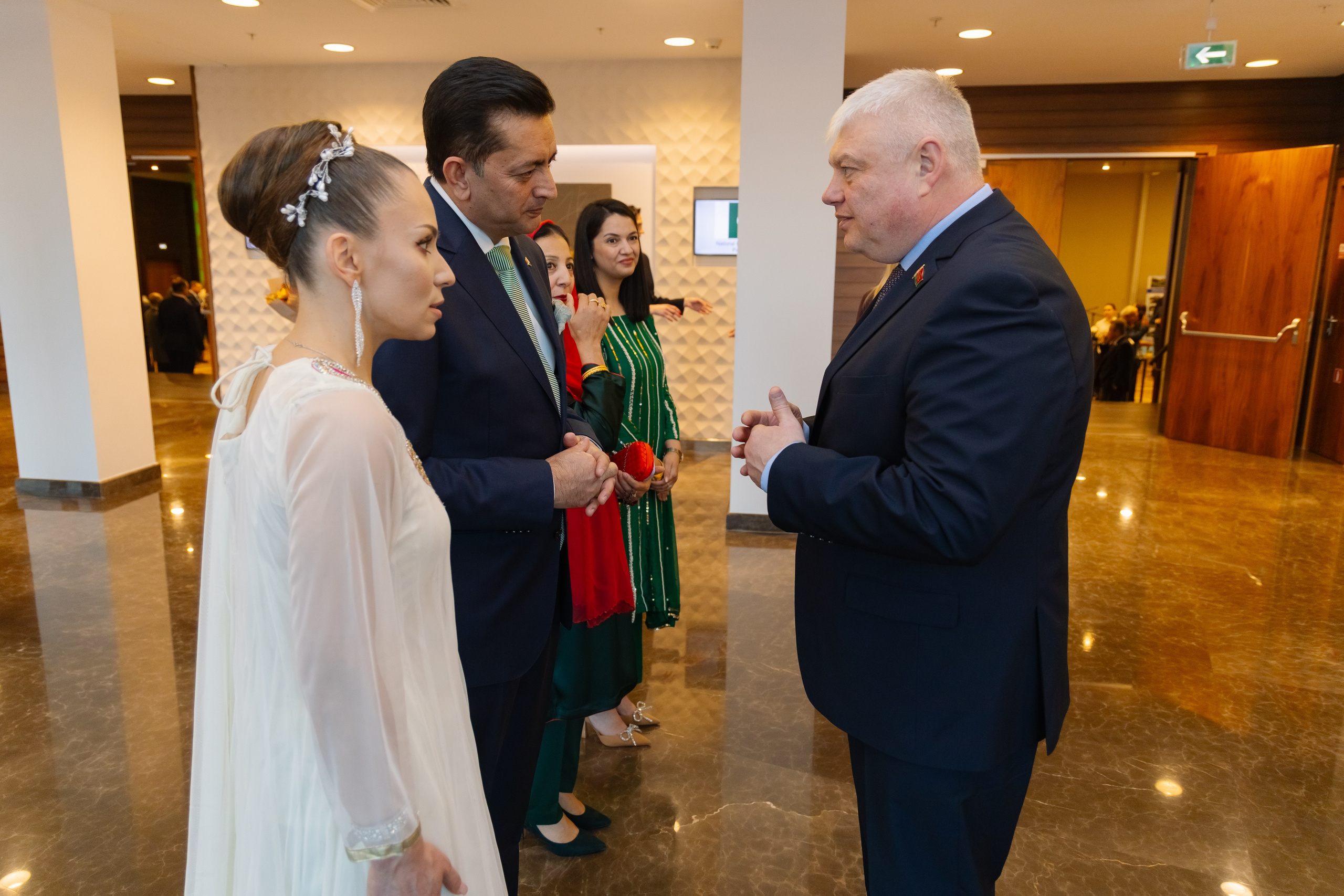 Фотосъемка делегации Пакистана в Беларуси в отеле Марриотт. Свадебный фотограф в Минске/Беларуси Сергей Спиридонов