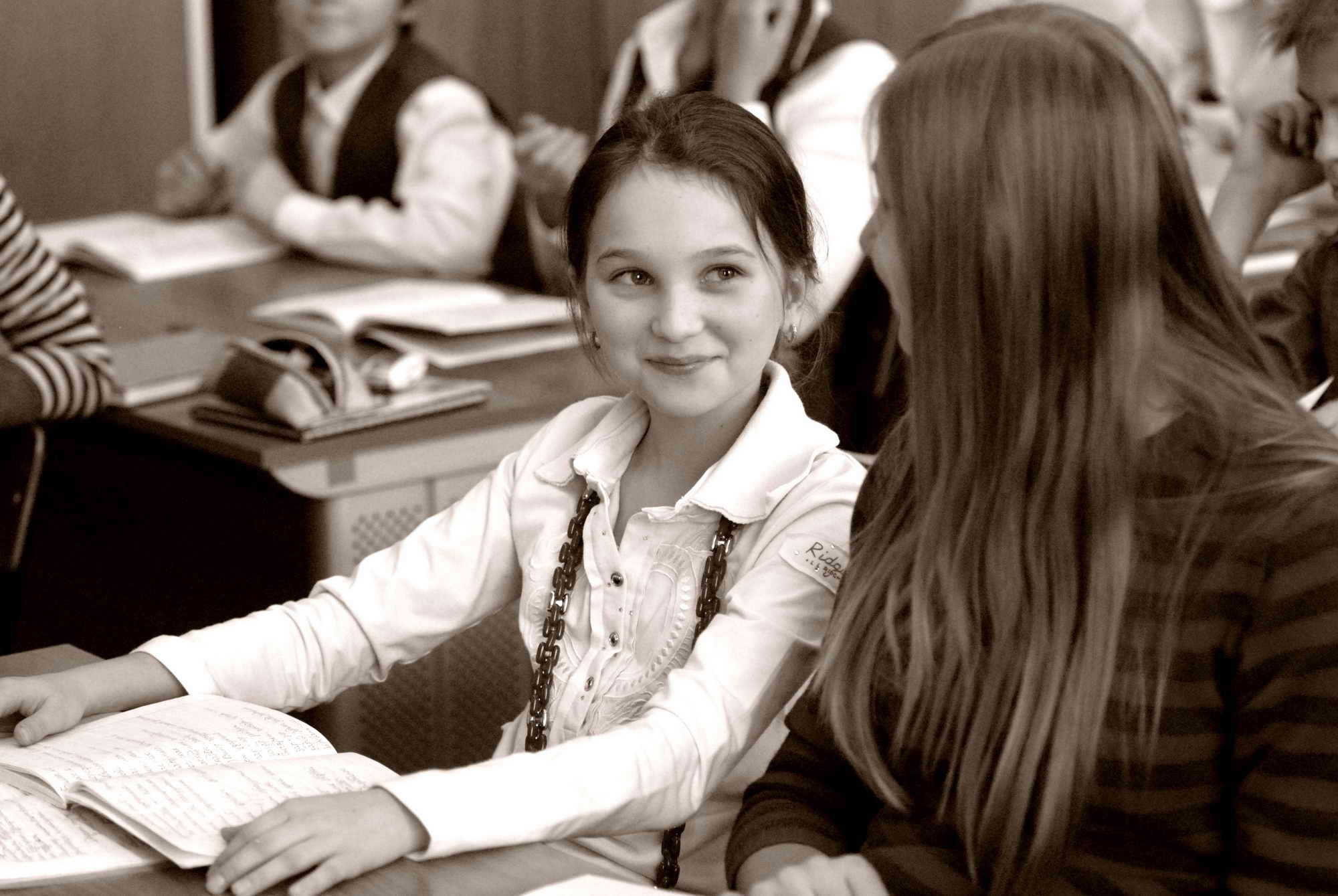 На уроке 5 и 6 классов гимназии. Репортажный и детский фотограф в Новосибирске