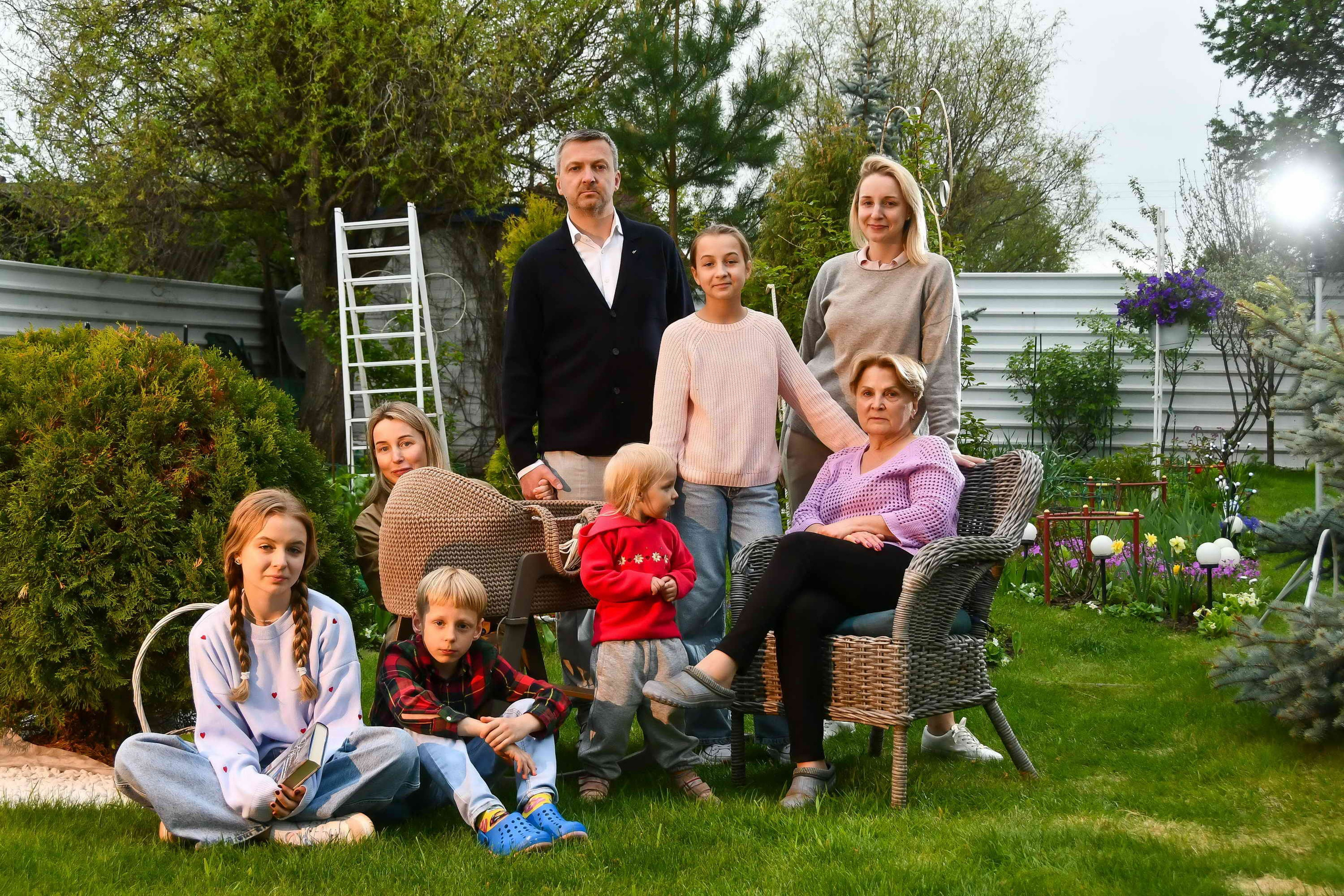 Выписка из роддома. Гуляния. Репортажный и детский фотограф в Новосибирске