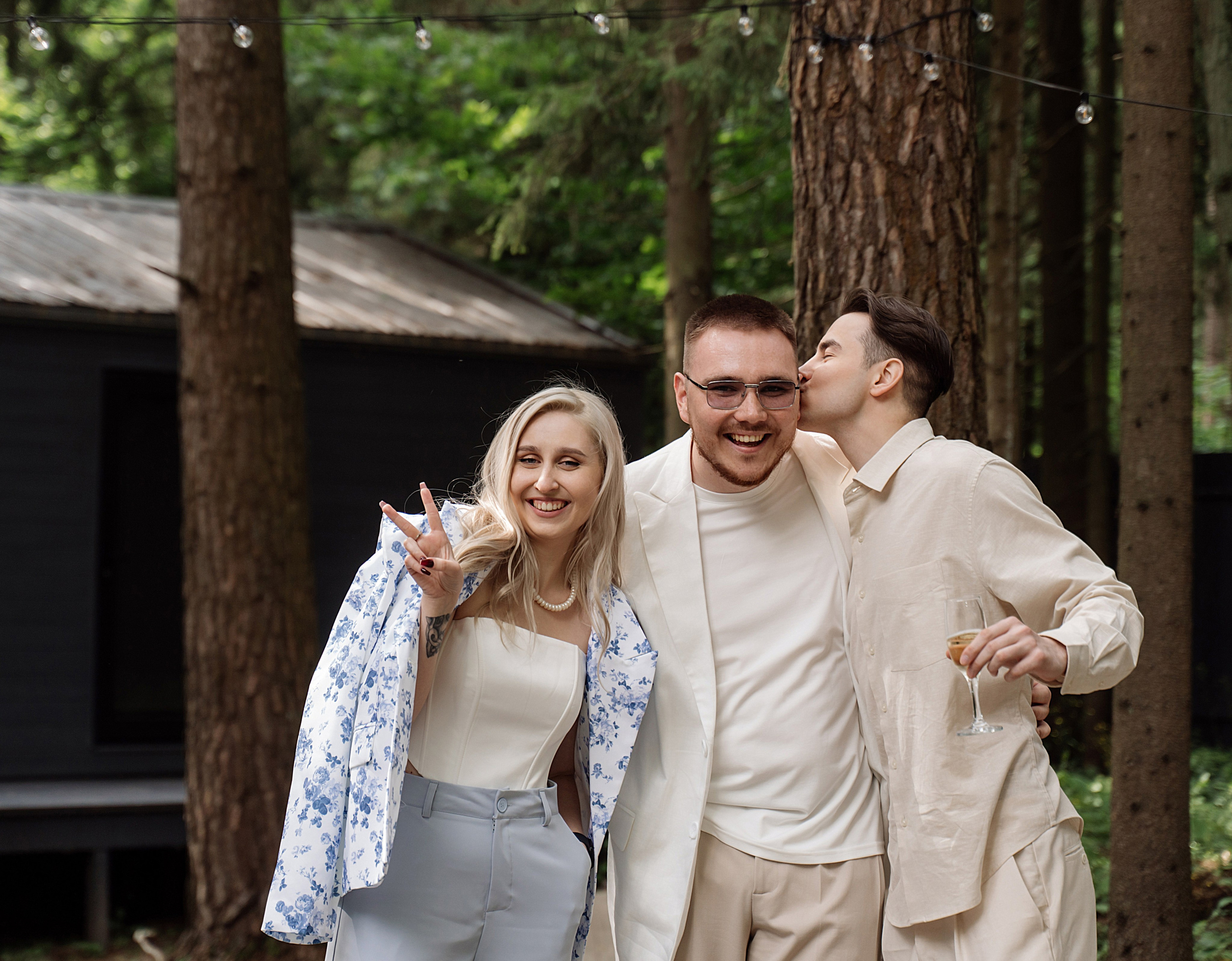 Иван и Изабелла «Веранда Отрадное». Свадебный фотограф