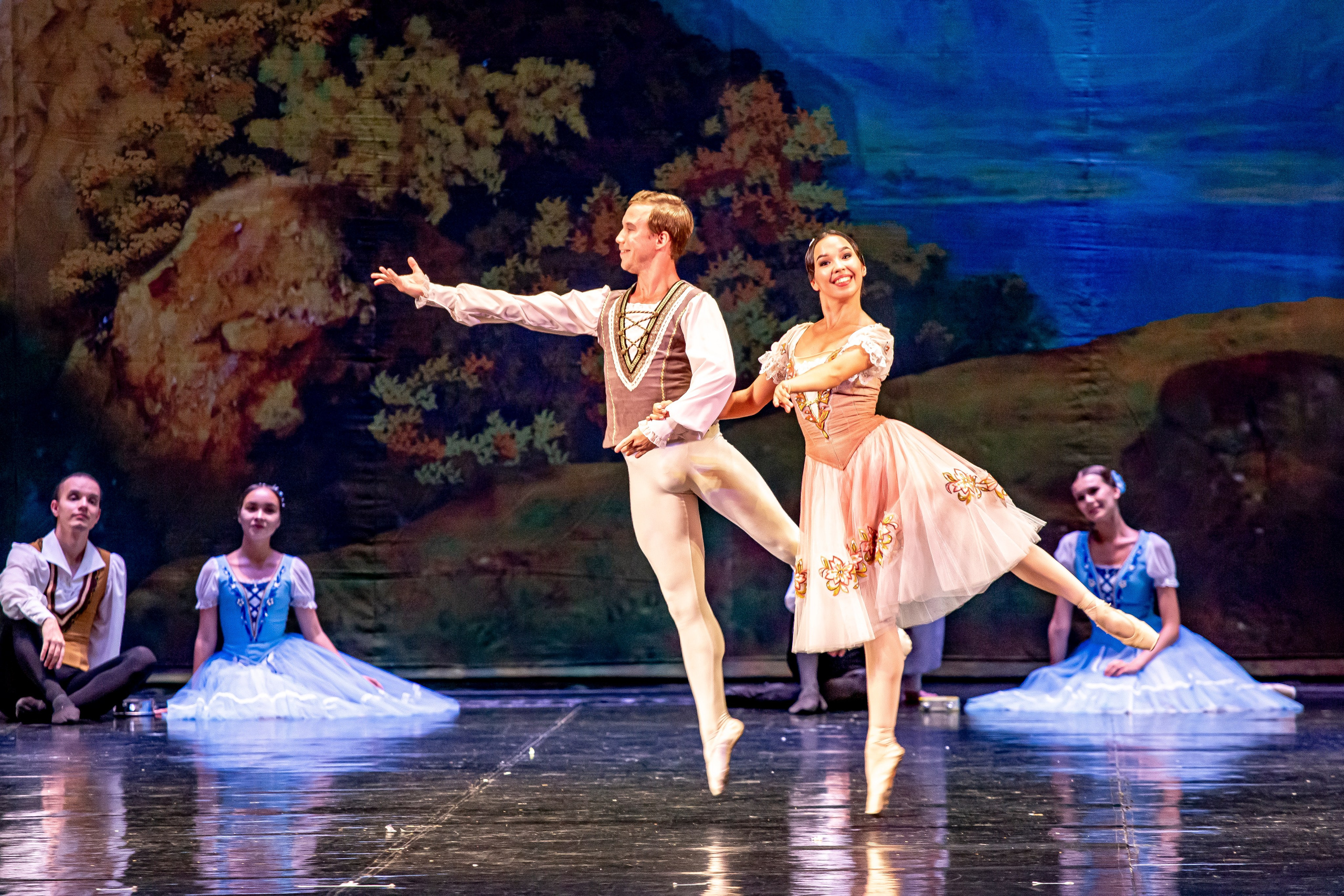 Жизель балет Марийского театра оперы и балета на сцене Зимнего театра. Фотограф в Сочи Юрий Шептаев