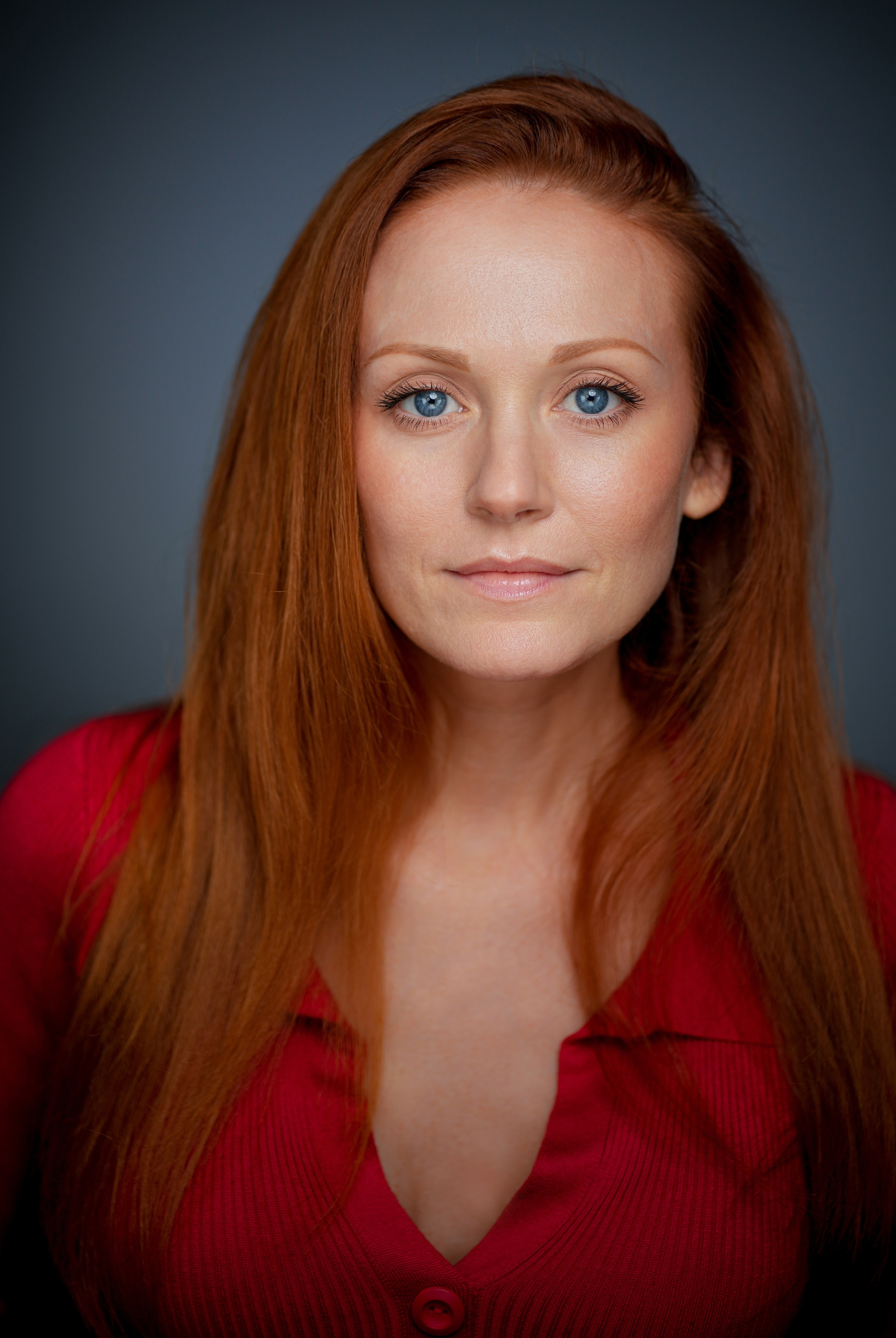 Актриса Софья Золотая. Портретная съемка в Москве, студийный фотограф Игорь Фомин