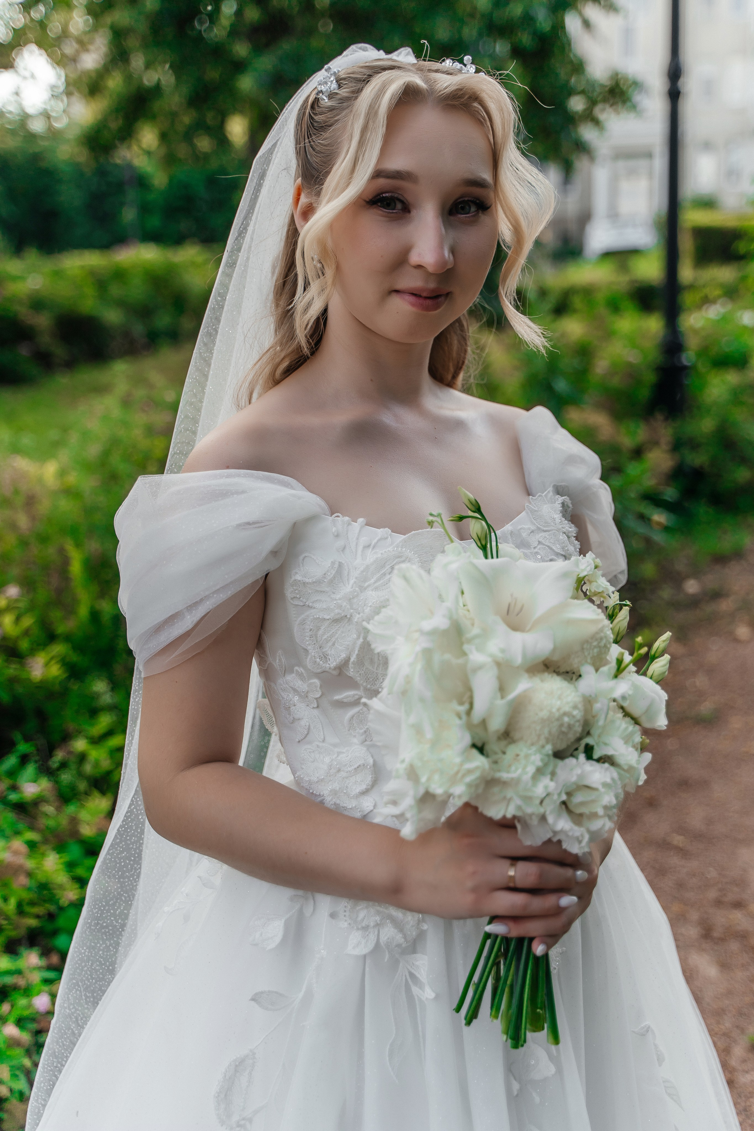 Свадебная прогулка. Свадебный фотограф видеограф Чебоксары