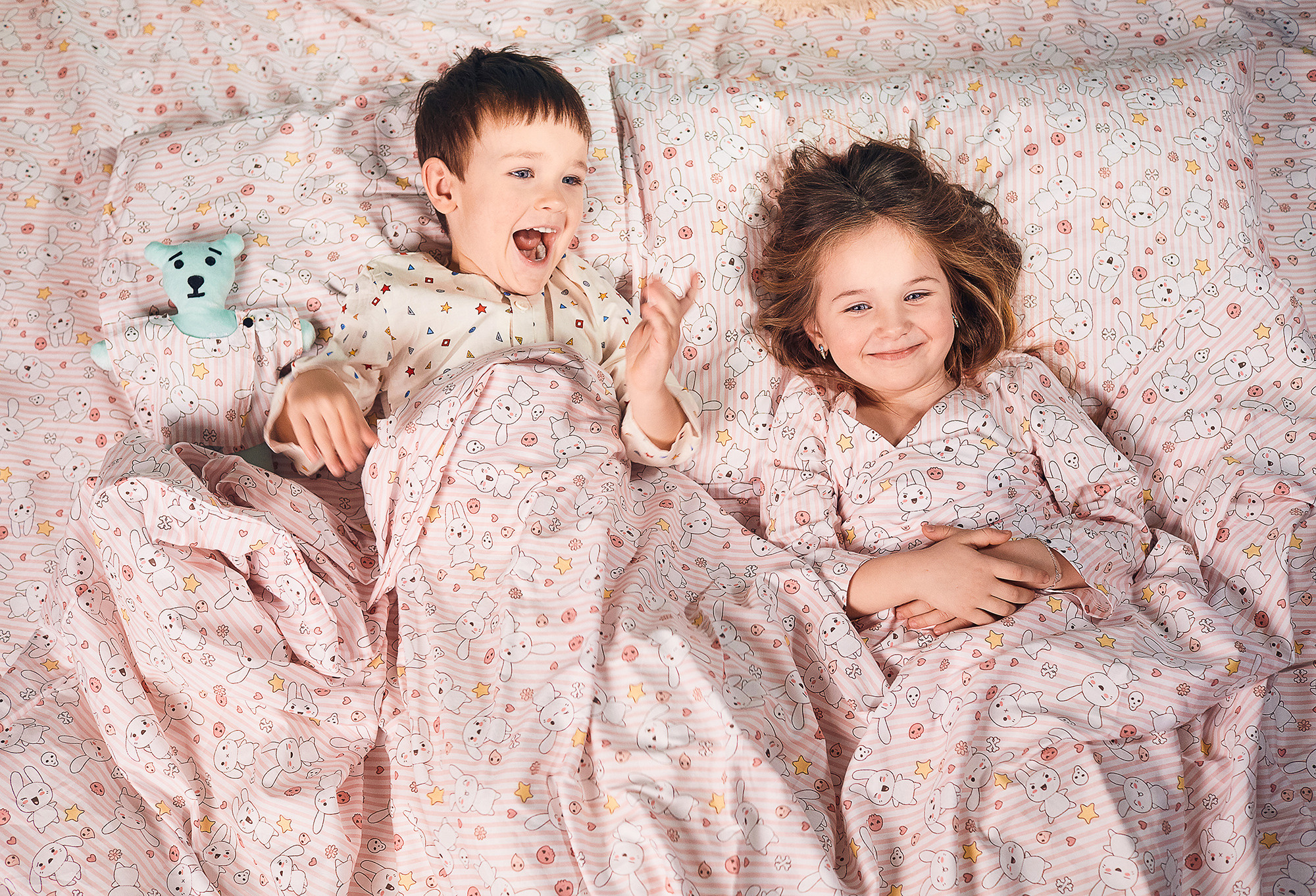 Фотосъемка для бренда постельного белья и пижам Москва. Рекламный, фешн фотограф Дима Куб Москва, Санкт-Петербург