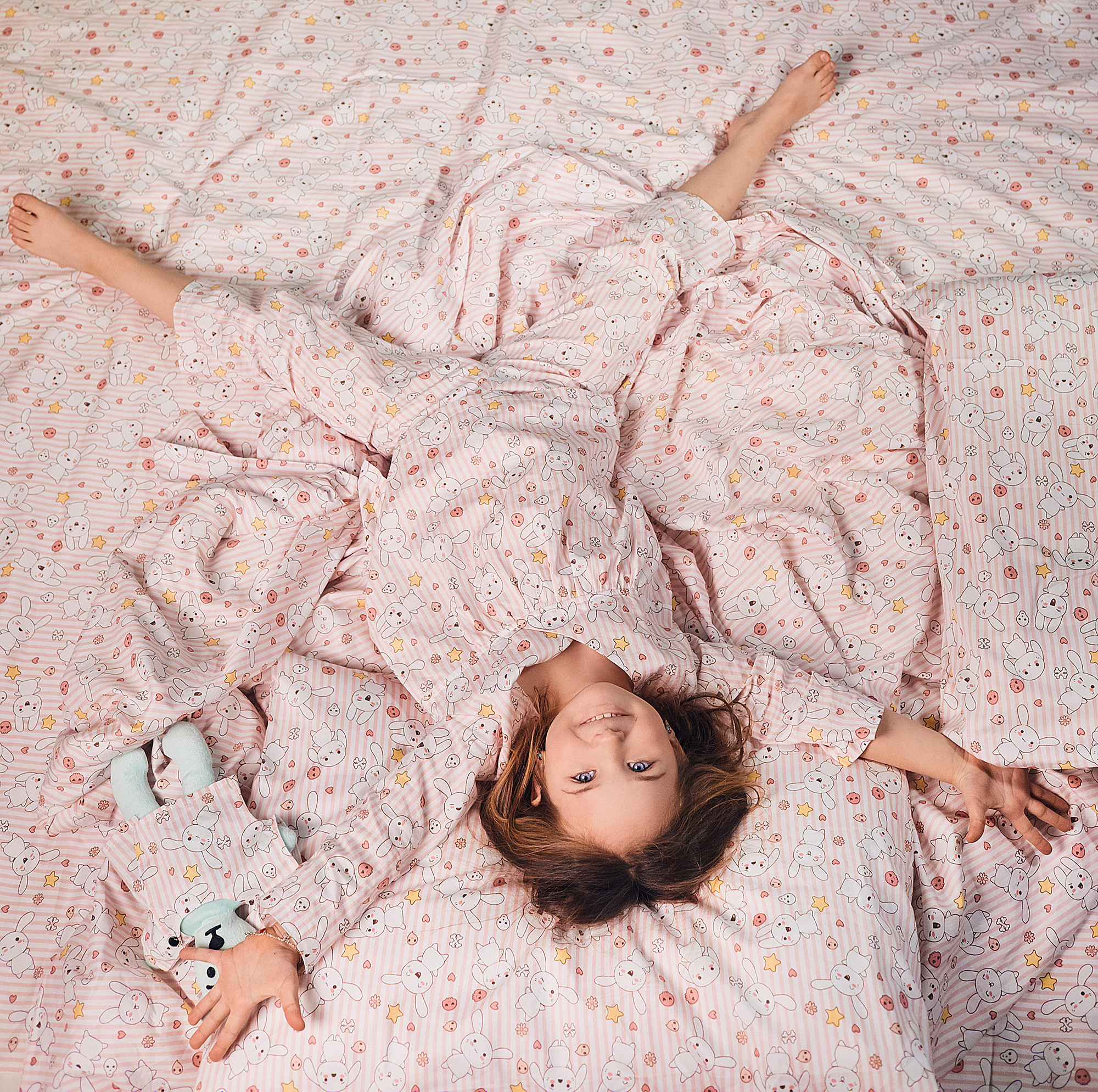 Фотосъемка для бренда постельного белья и пижам Москва. Рекламный, фешн фотограф Дима Куб Москва, Санкт-Петербург