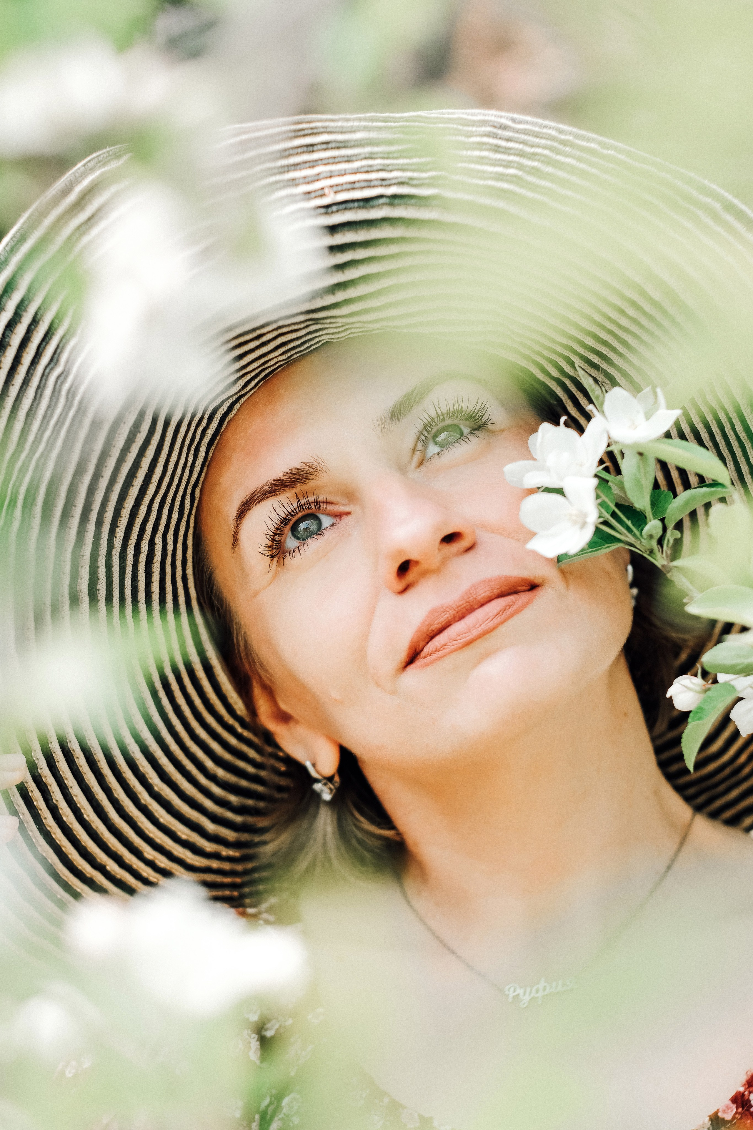 Естественный свет. Фотограф и видеограф в Тюмени Анна Жагорина, ваши фото еще не отдавали так быстро!